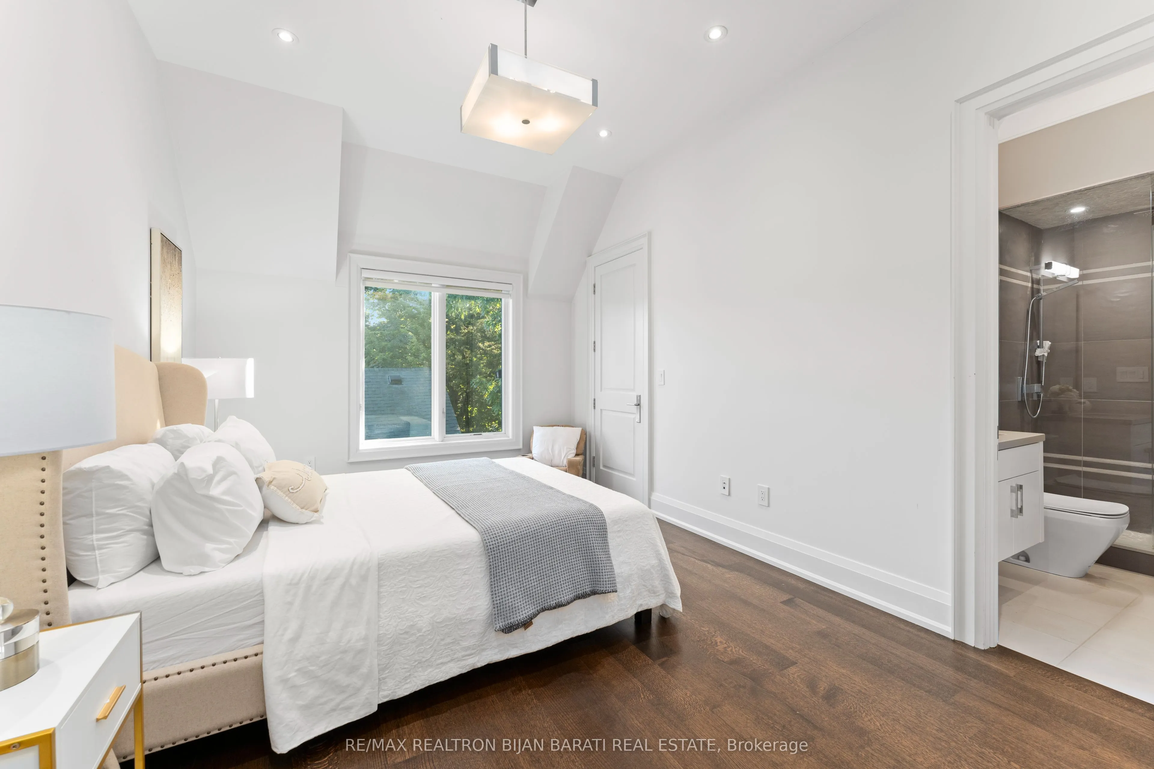 238 St Leonards Avenue