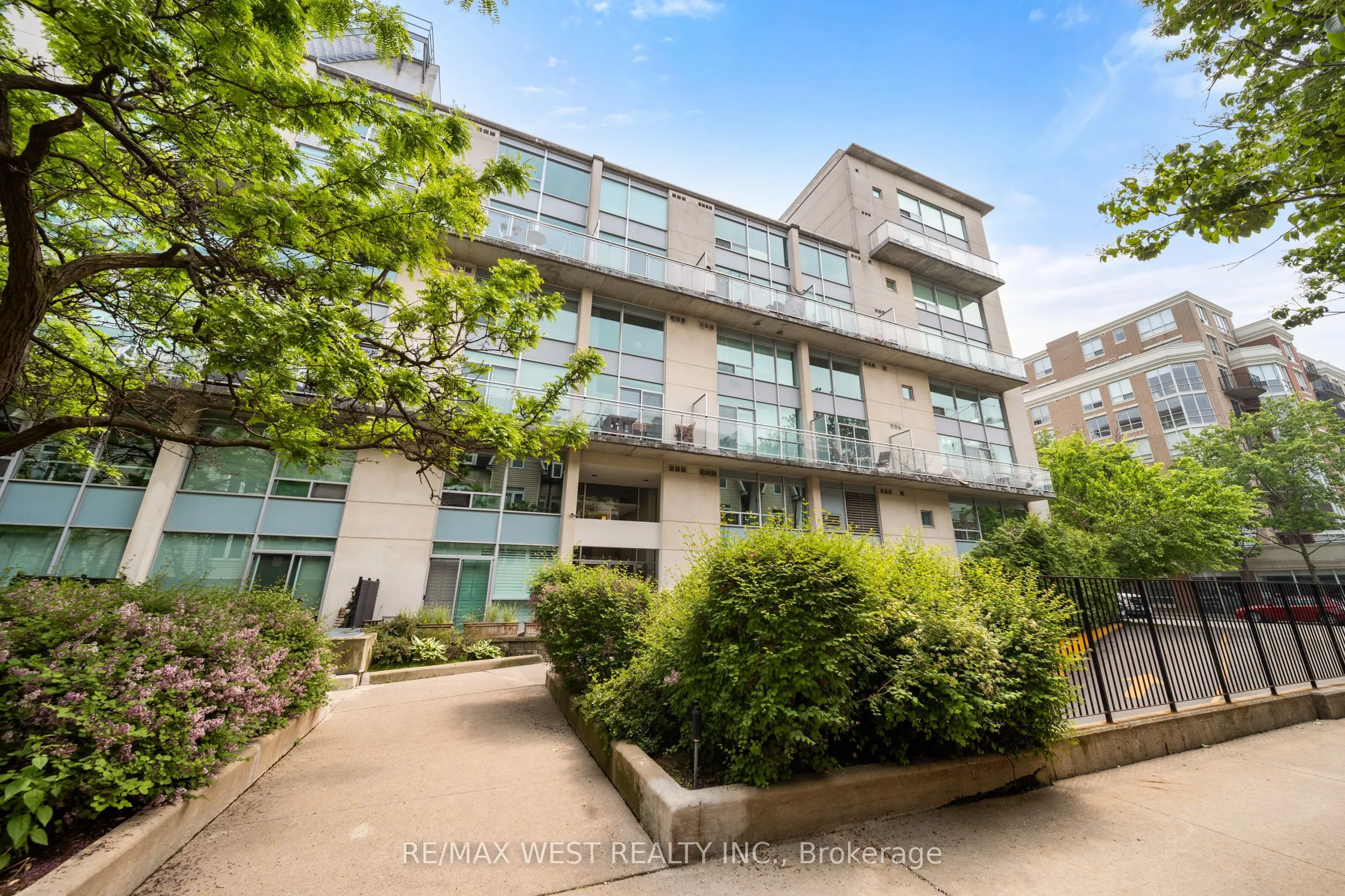 954 King Street W, #510