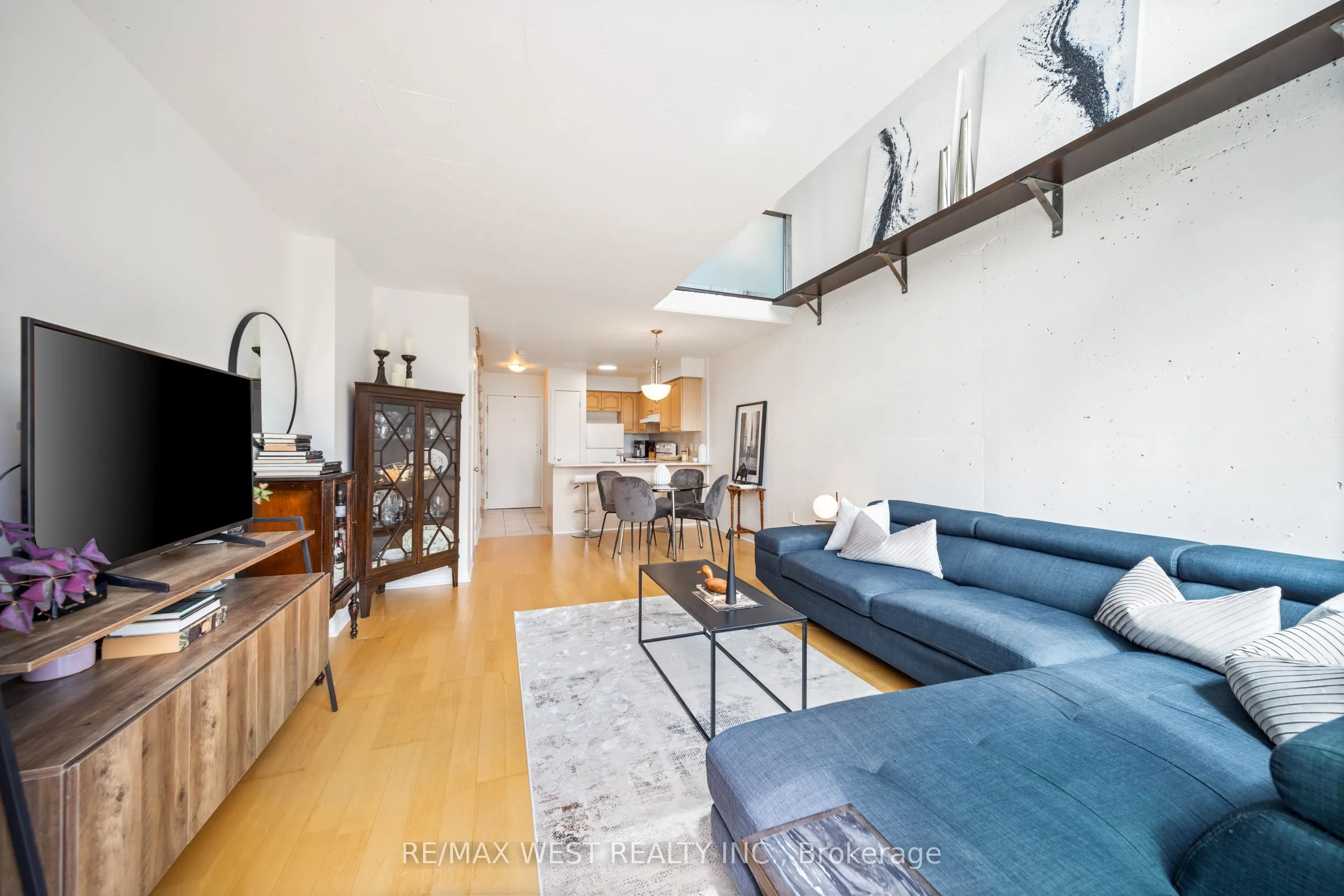 954 King Street W, #510