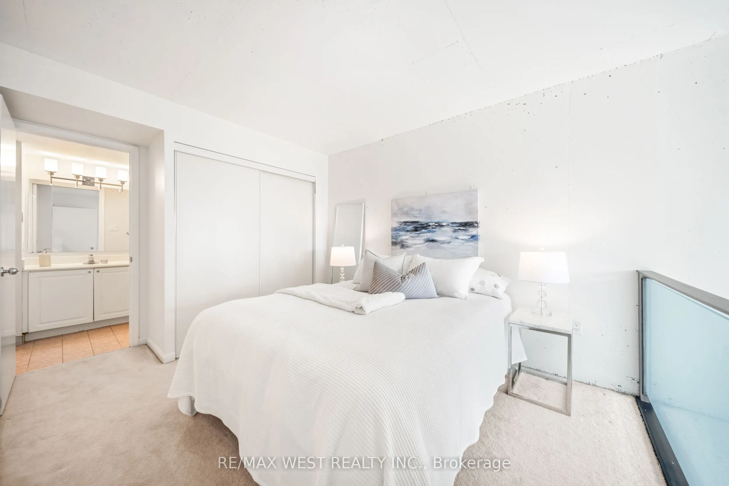 954 King Street W, #510