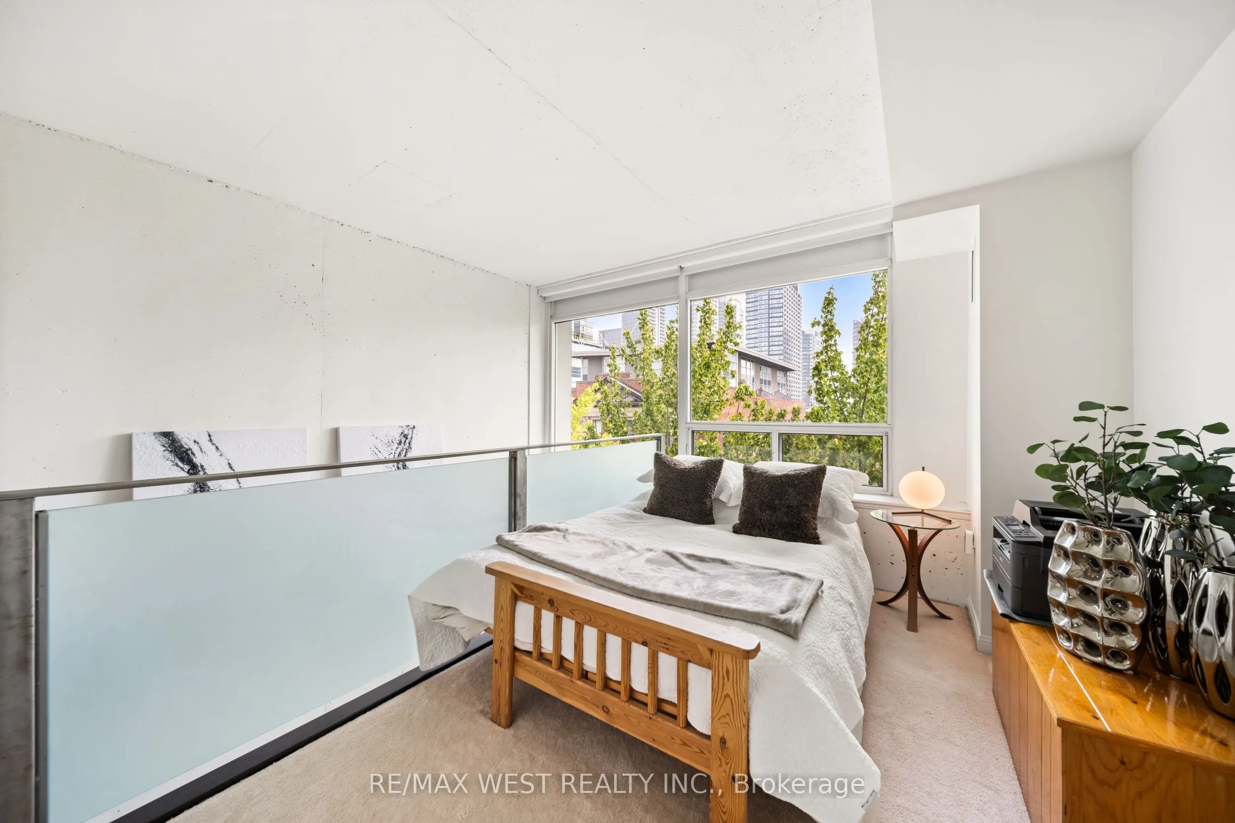 954 King Street W, #510