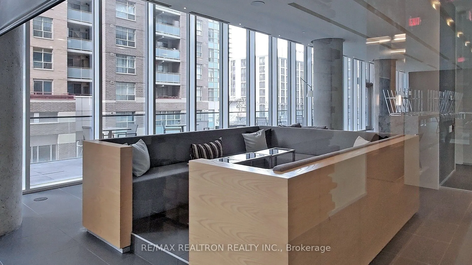 15 Grenville Street, #2706