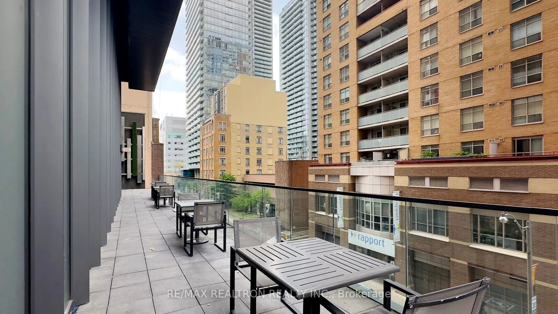 15 Grenville Street, #2706