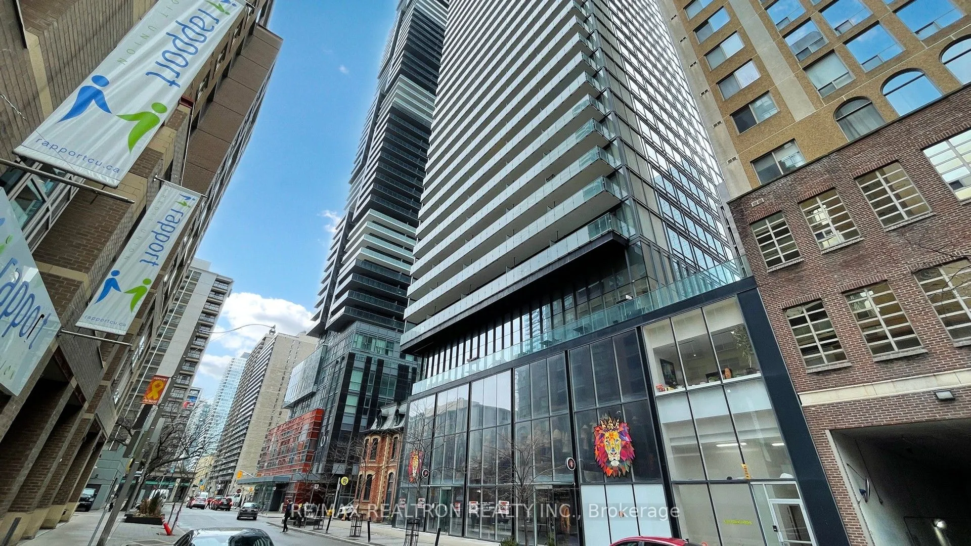 15 Grenville Street, #2706