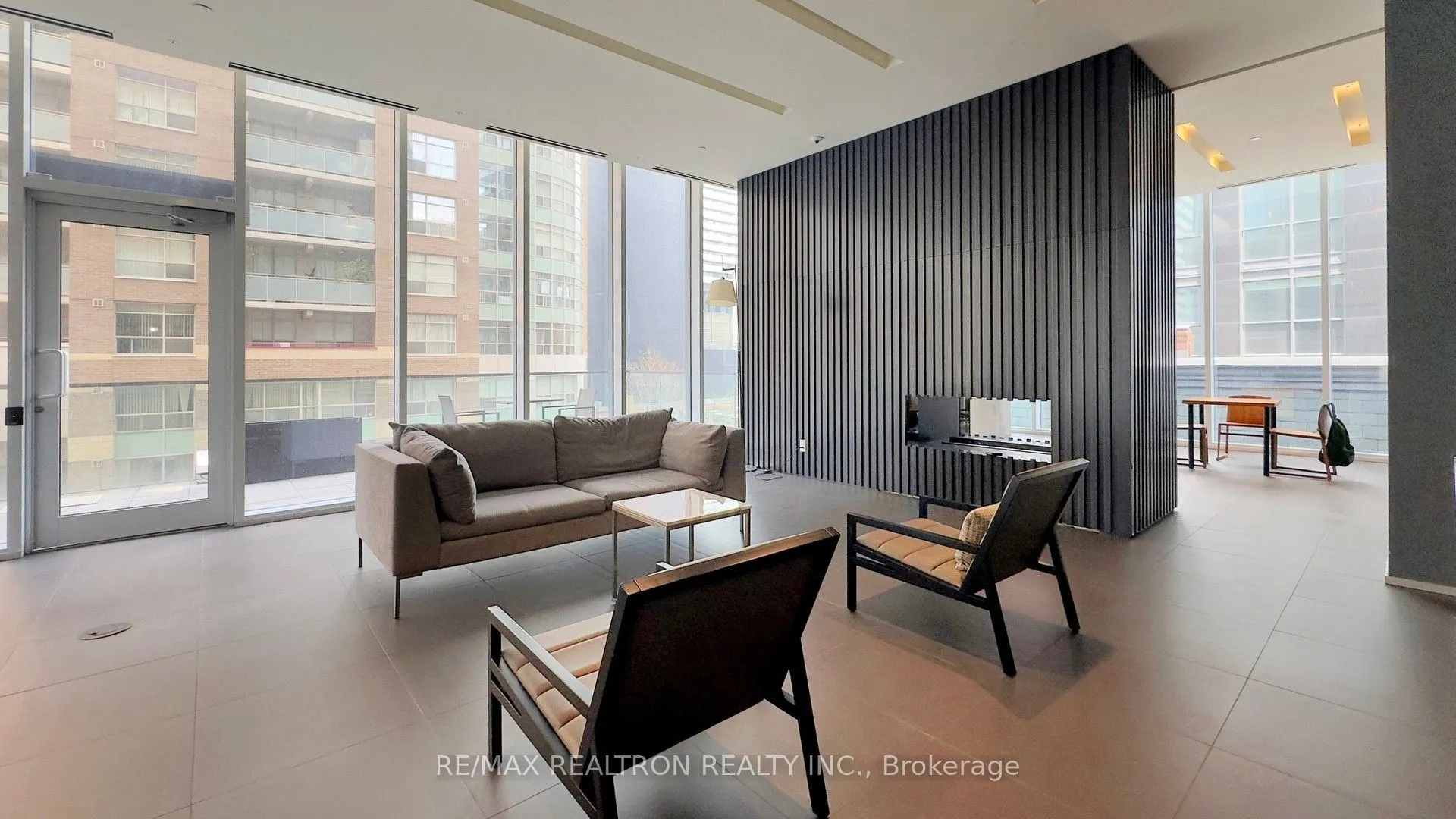 15 Grenville Street, #2706