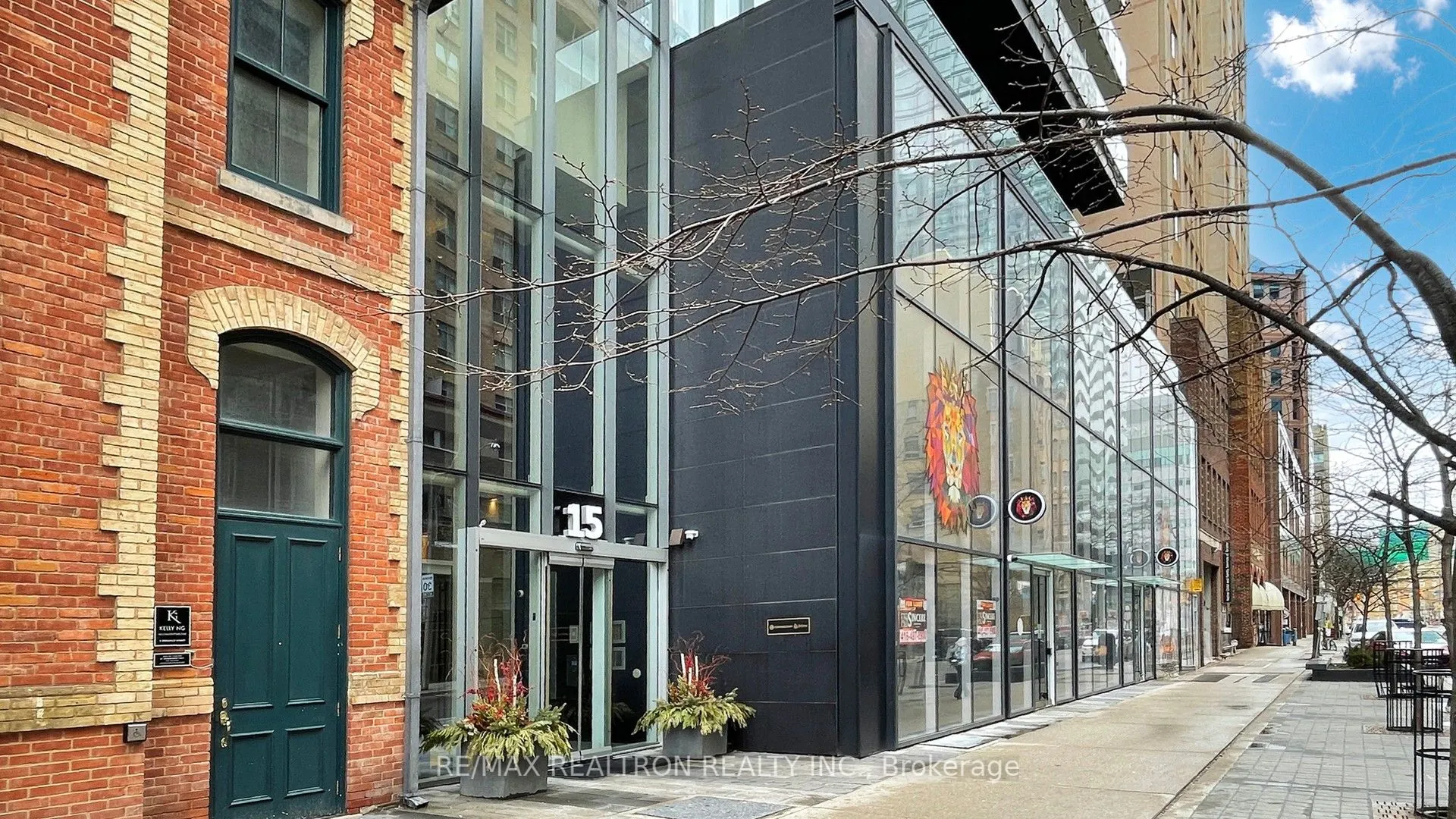 15 Grenville Street, #2706