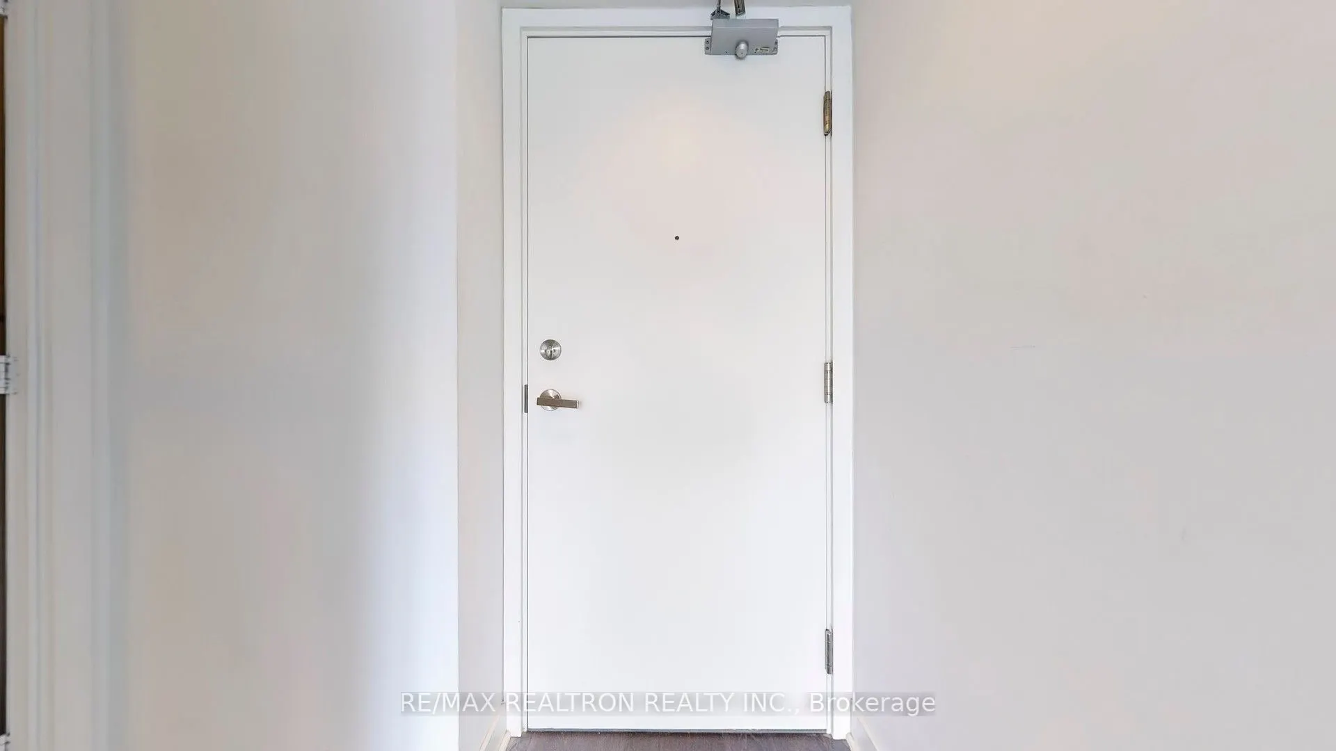 15 Grenville Street, #2706