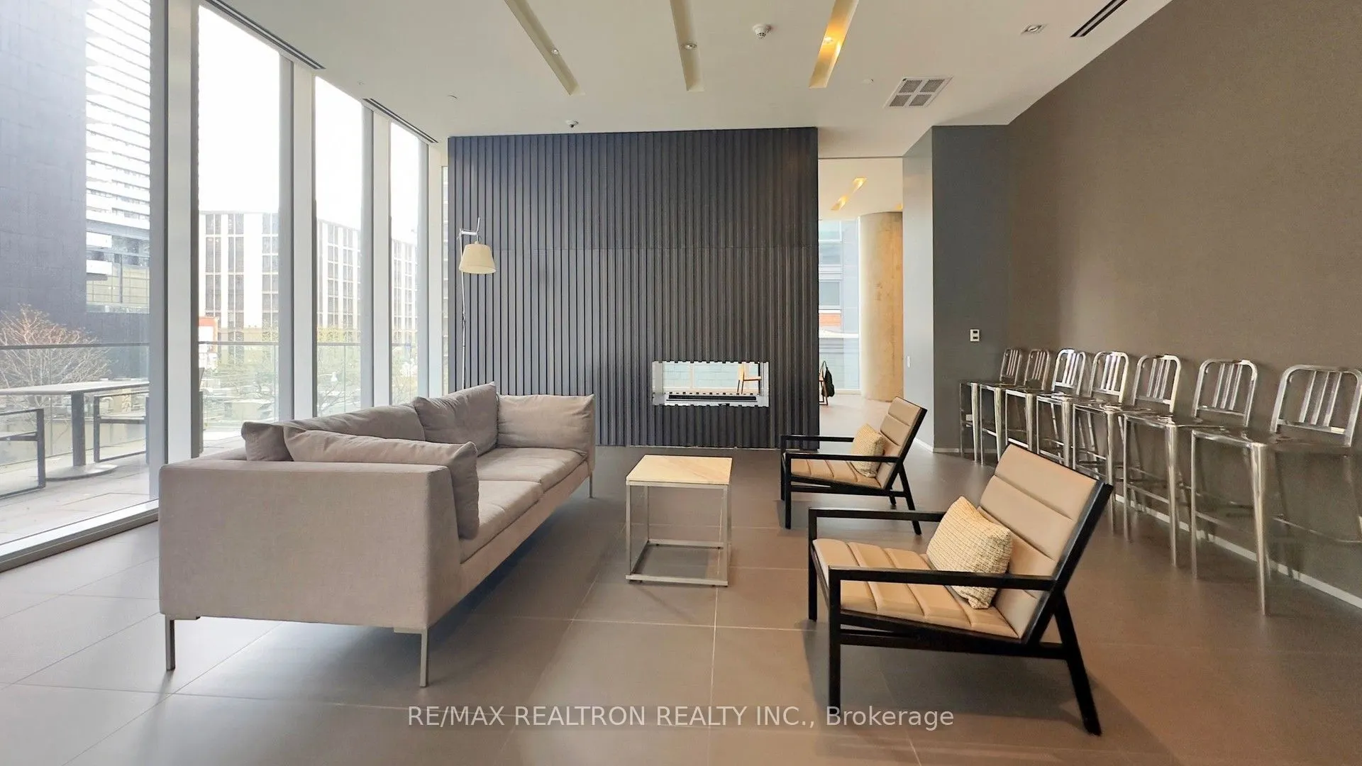 15 Grenville Street, #2706