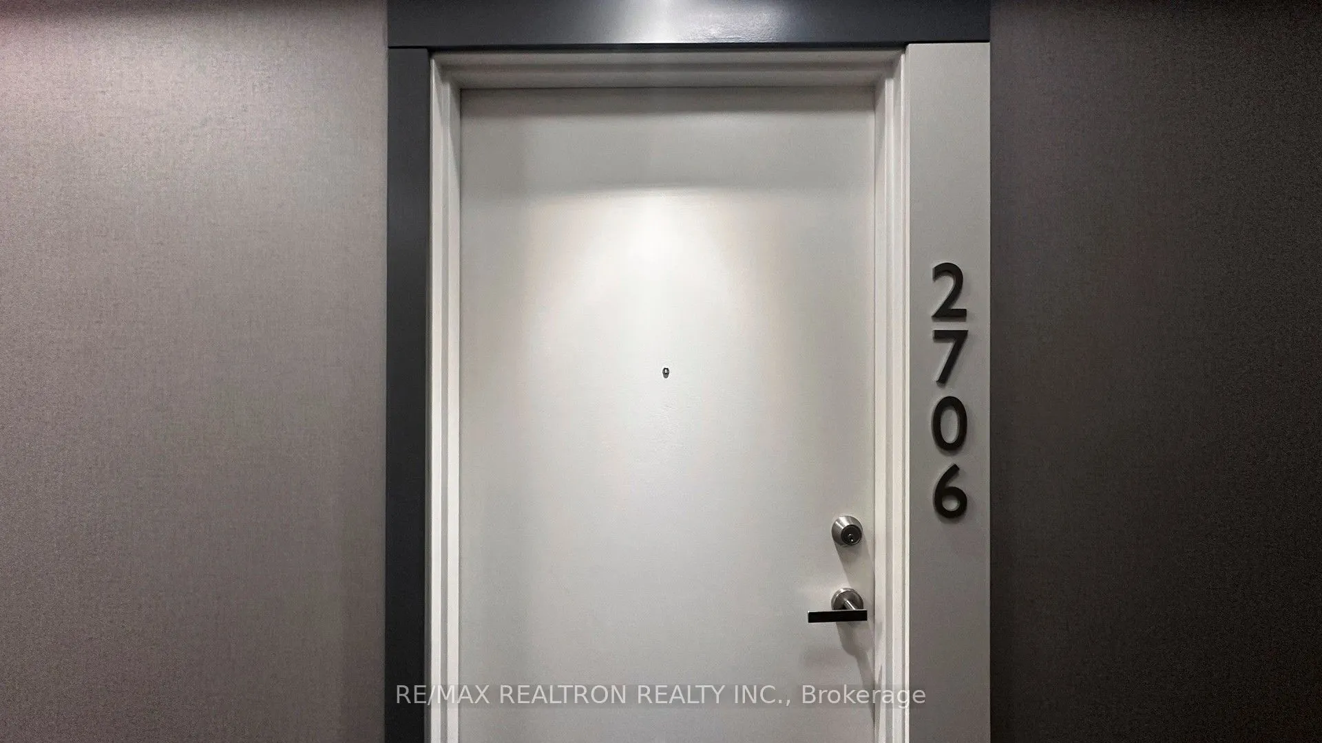 15 Grenville Street, #2706