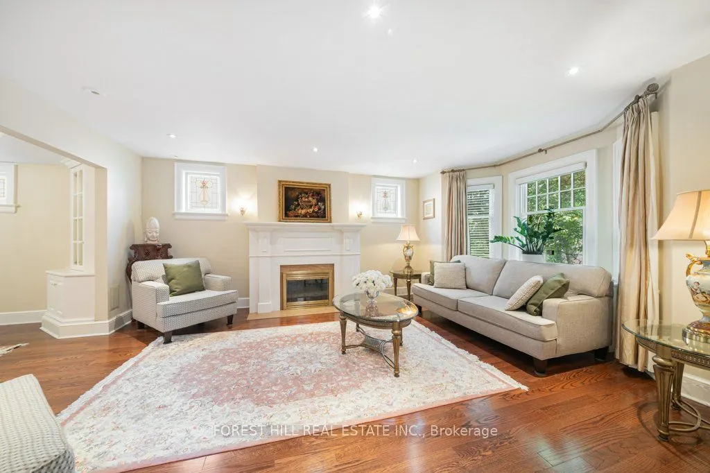 82 Brooke Avenue