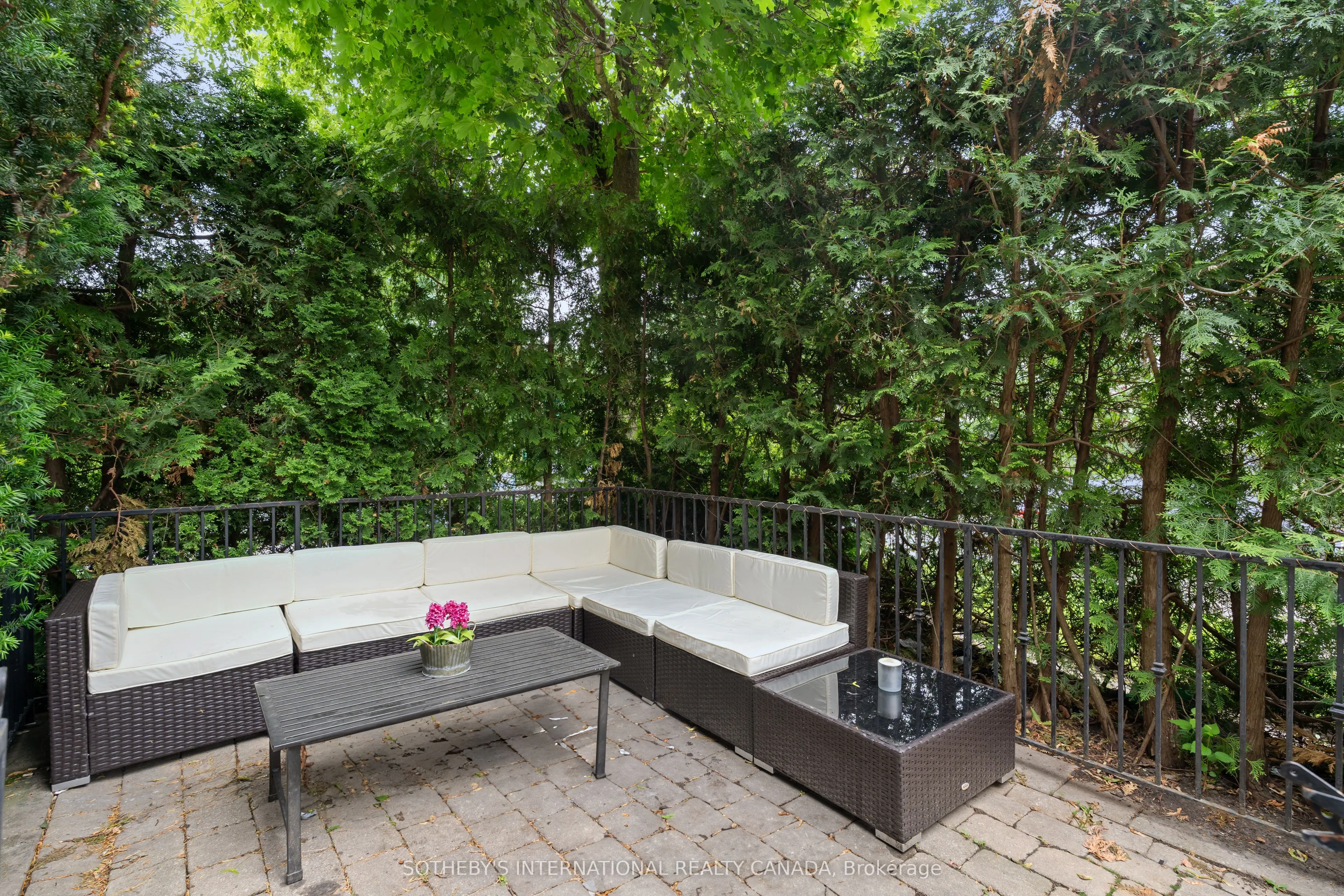 16 Relmar Road, #1
