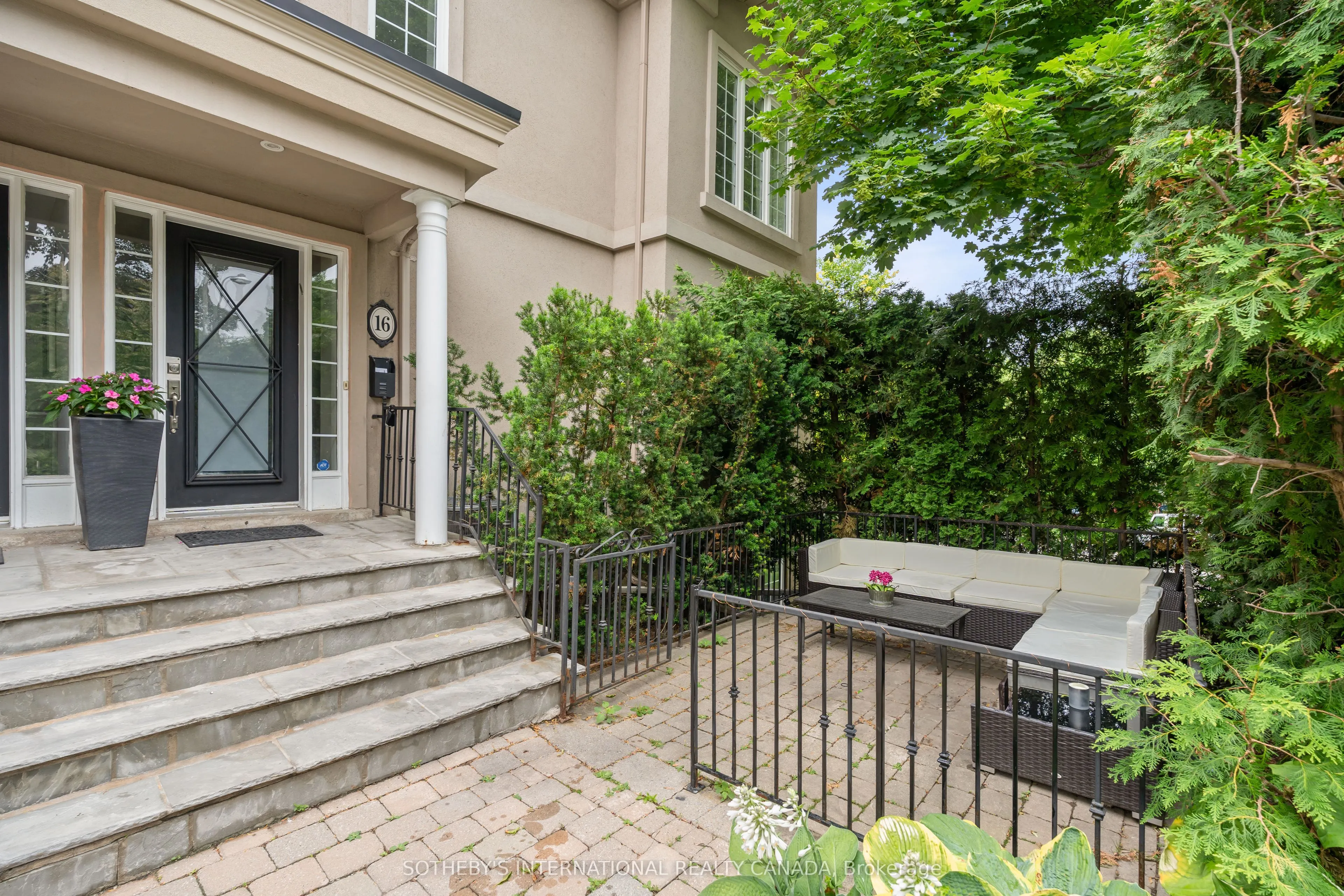 16 Relmar Road, #1