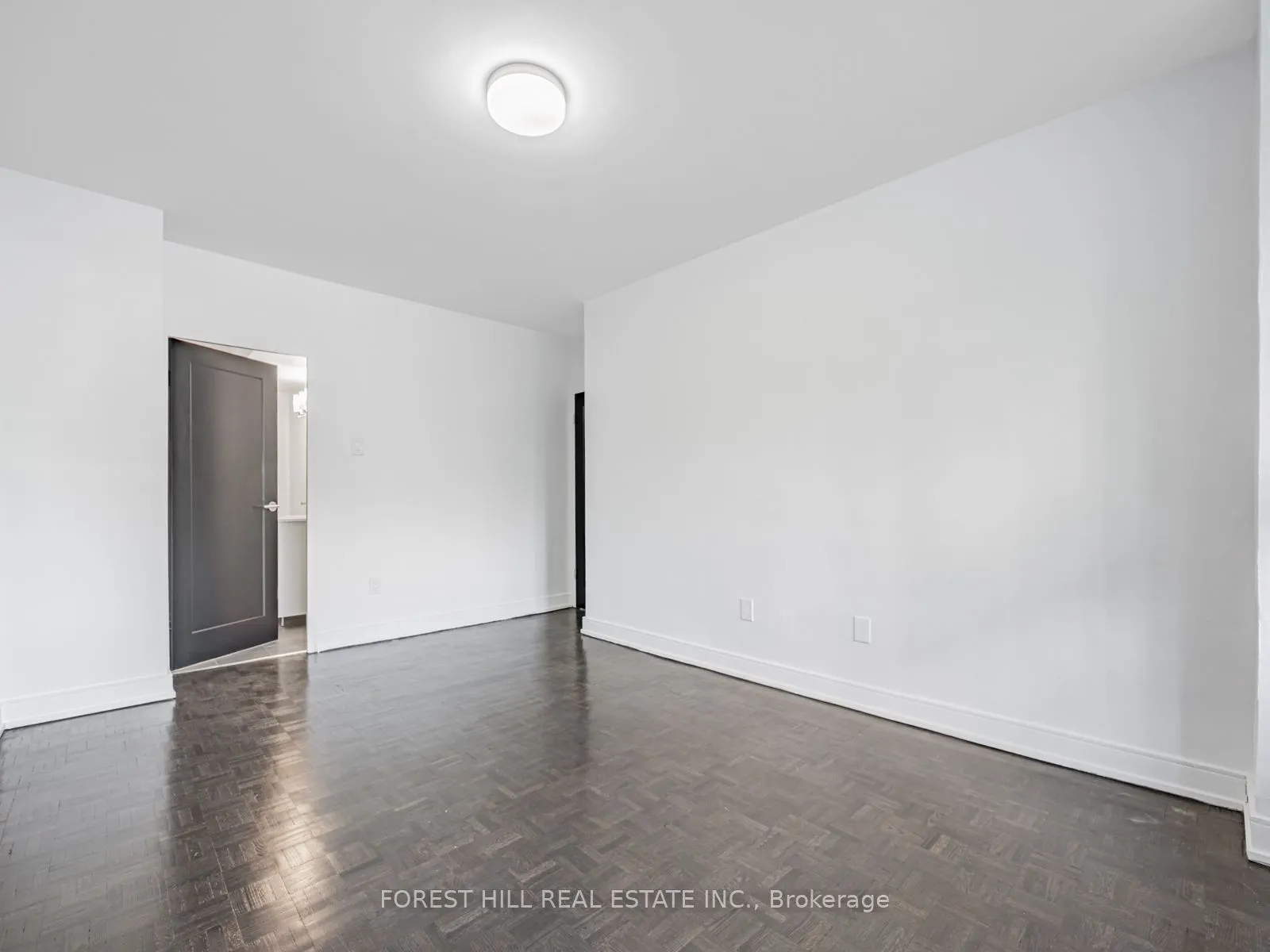 7 Jackes Avenue, #103