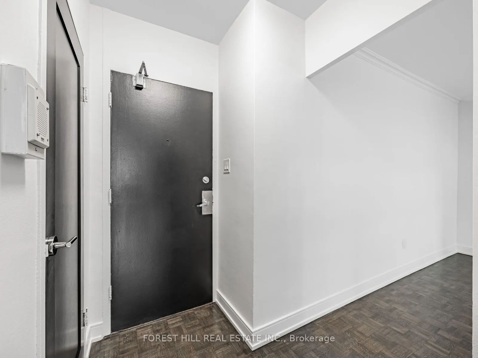 7 Jackes Avenue, #103