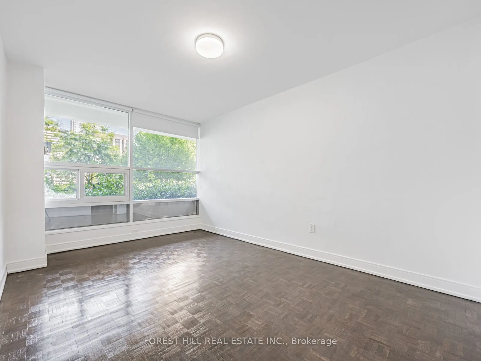 7 Jackes Avenue, #103