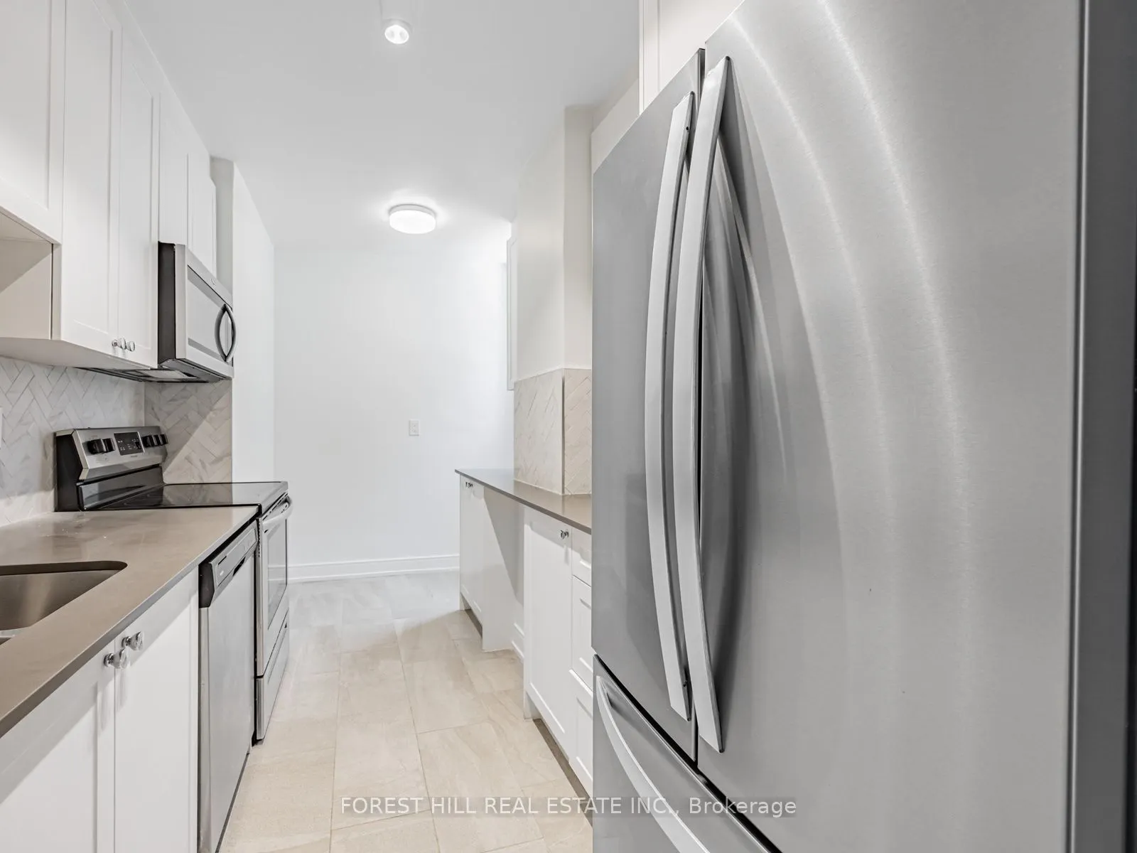 7 Jackes Avenue, #103