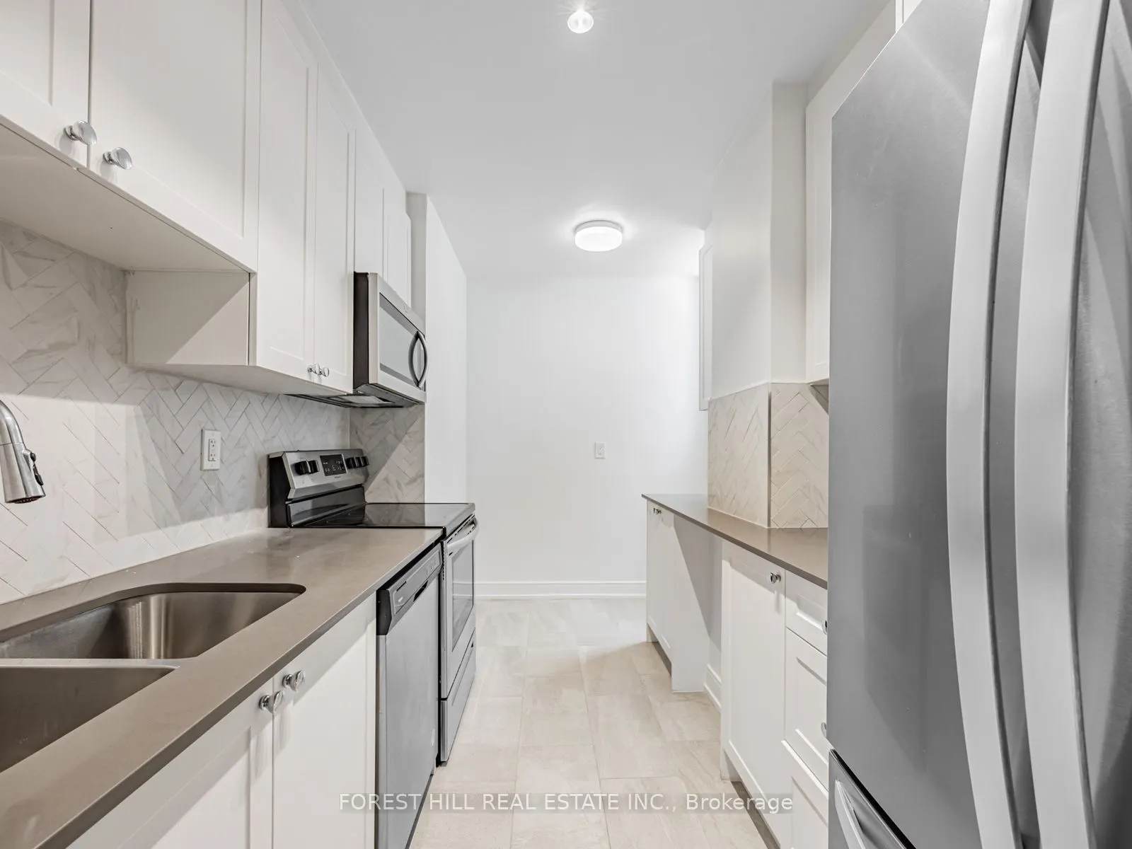 7 Jackes Avenue, #103