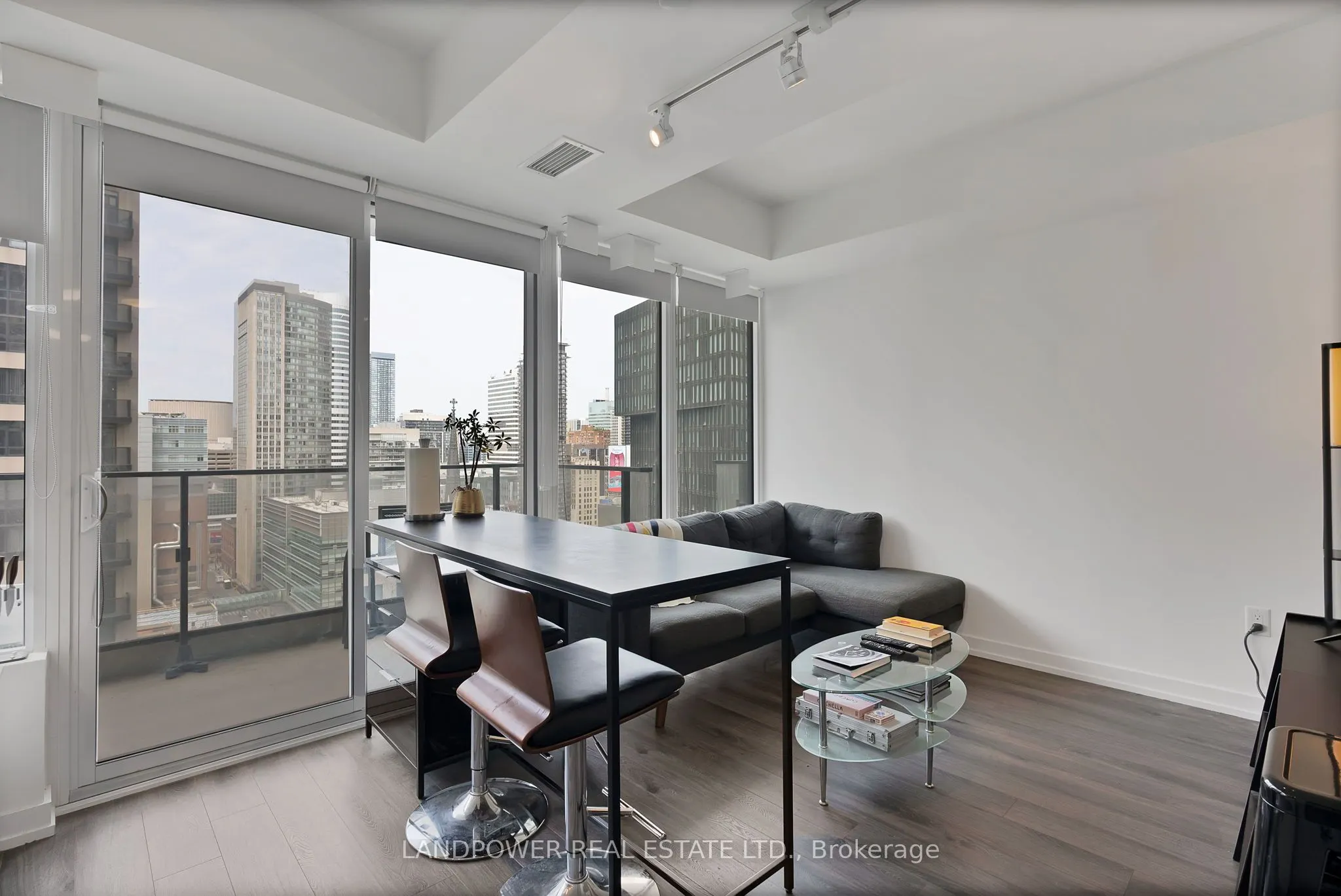 77 Shuter Street #2501