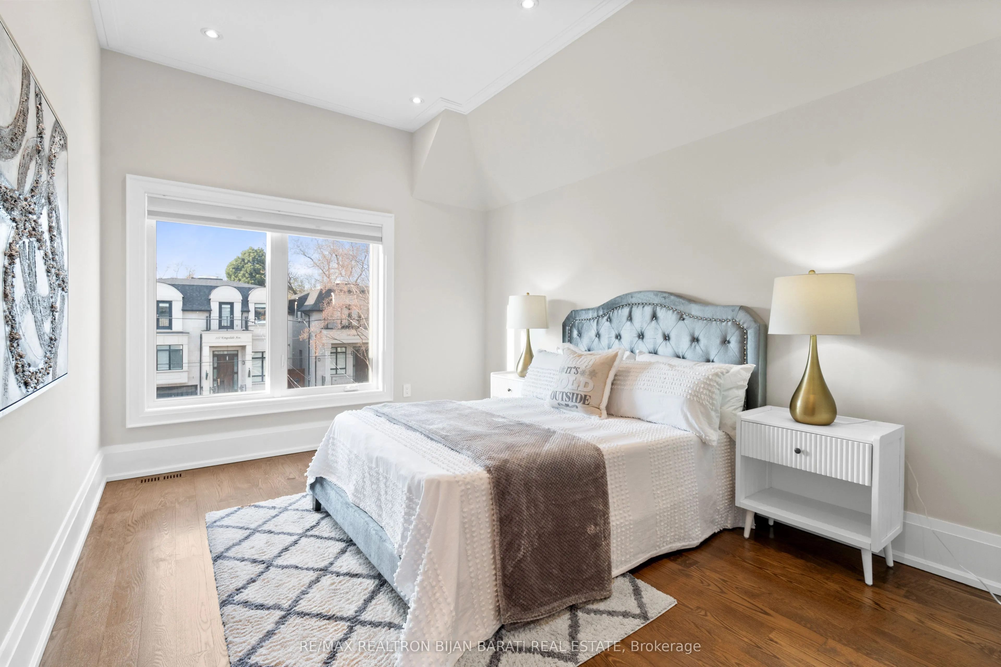 109 Kingsdale Avenue