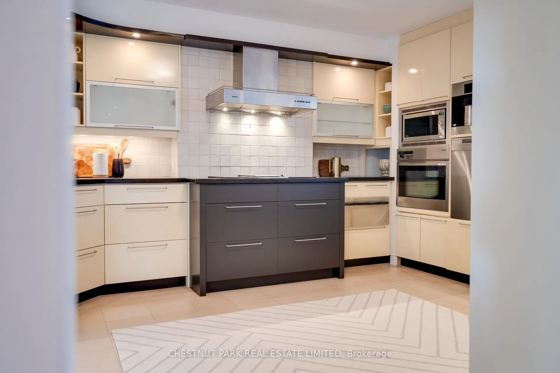 388 Bloor Street E, #703