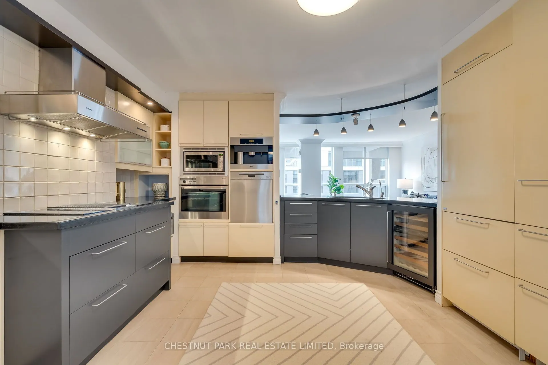 388 Bloor Street E, #703