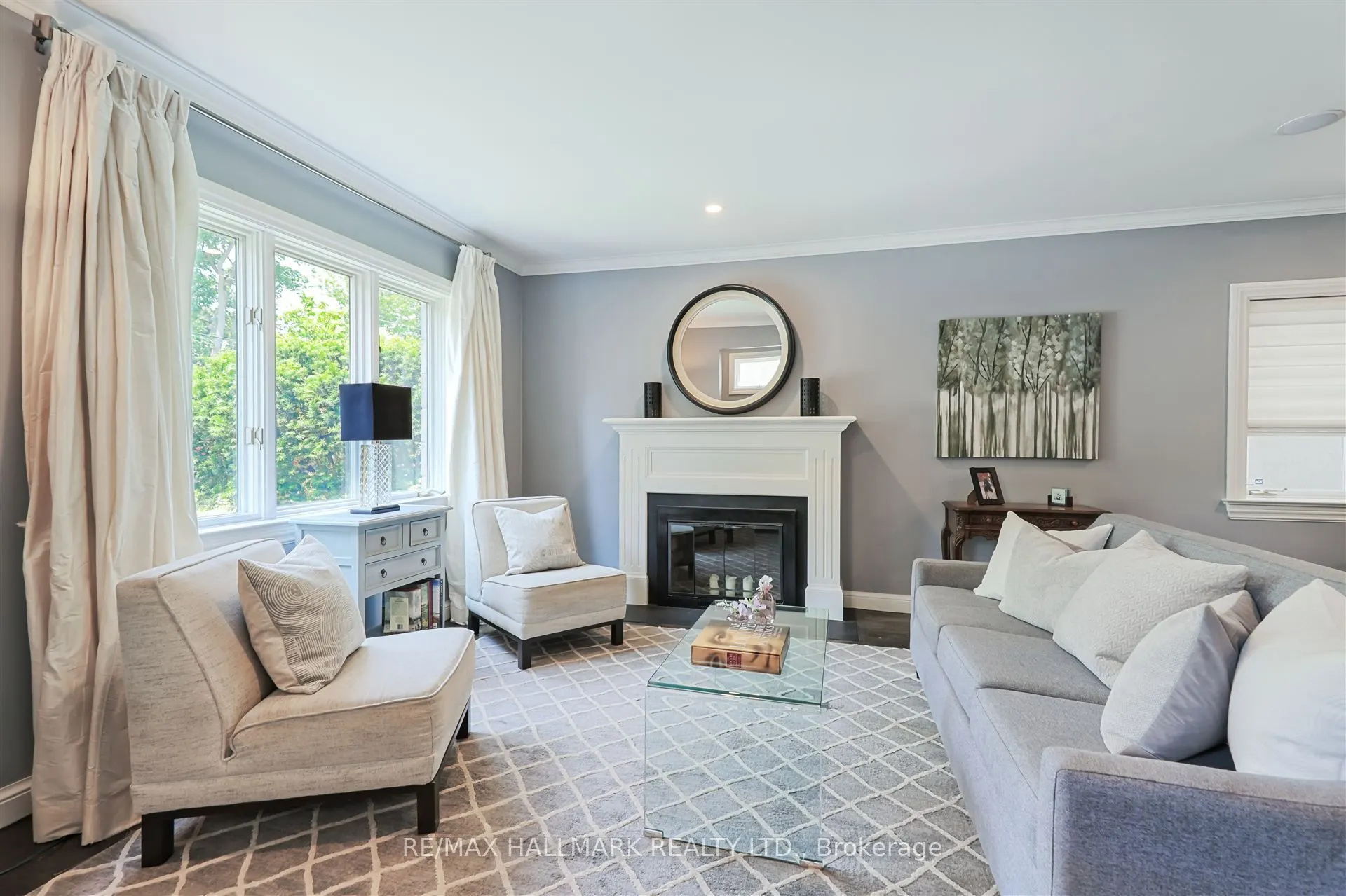 27 Cameron Crescent