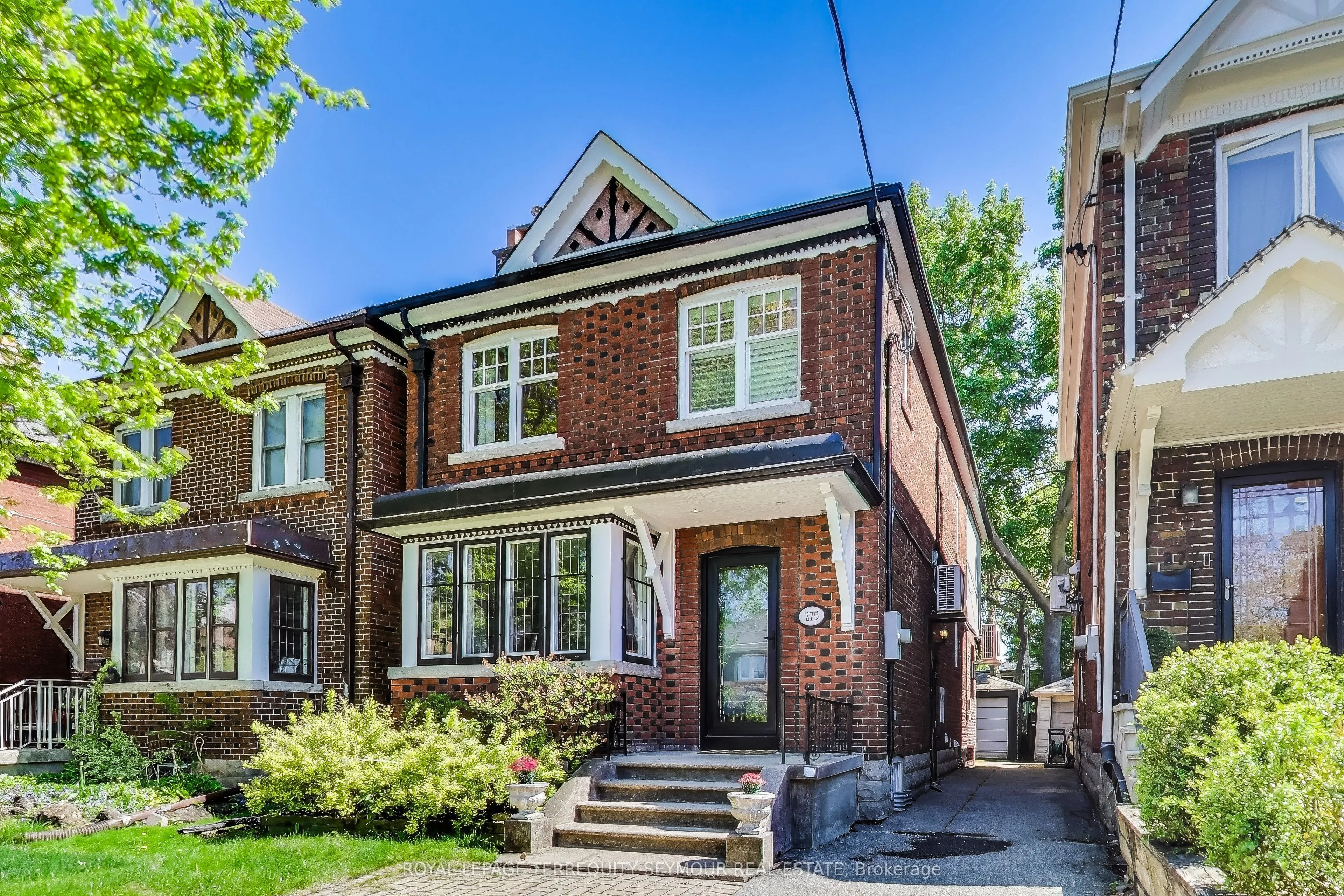 275 Fairlawn Avenue