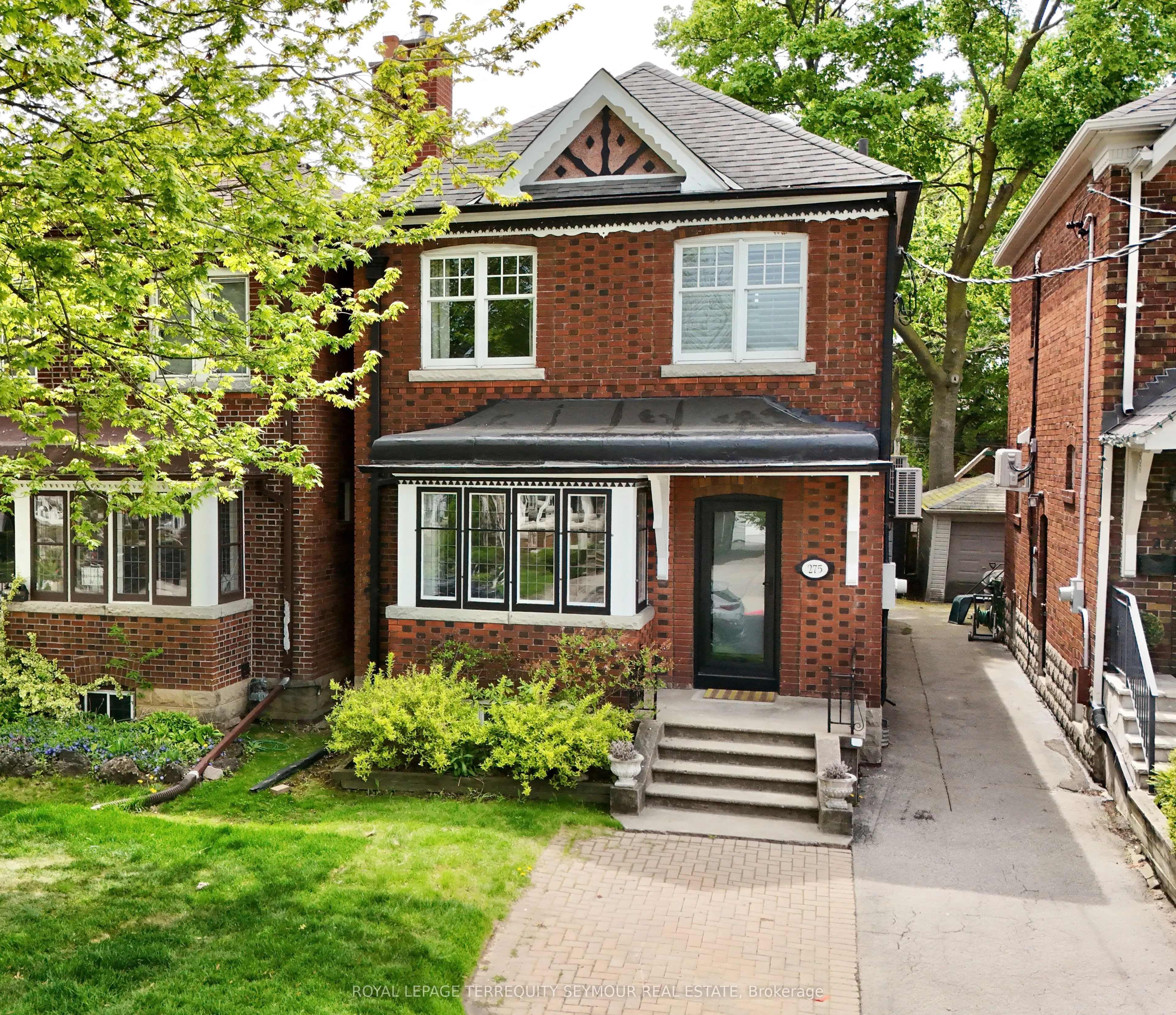 275 Fairlawn Avenue