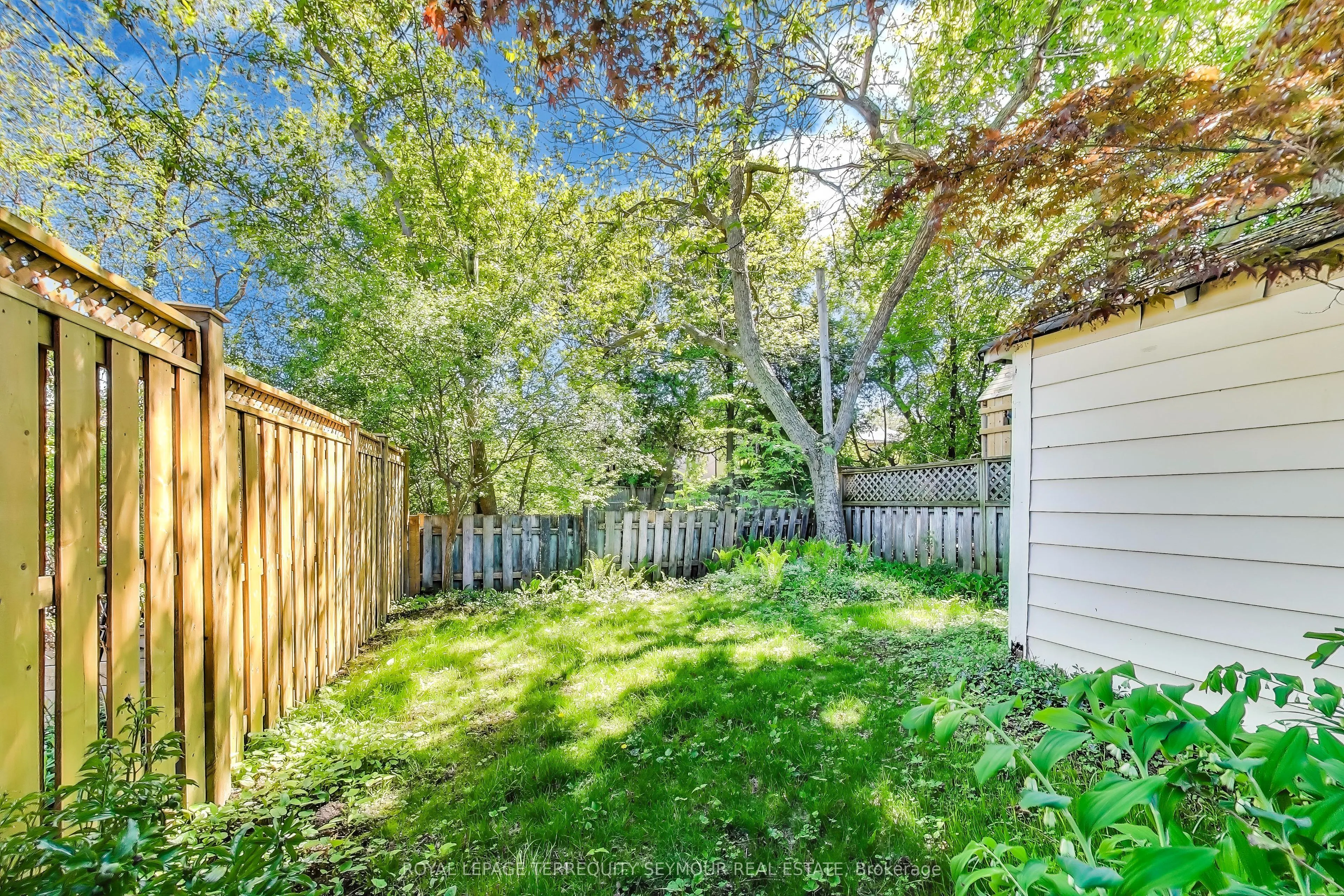 275 Fairlawn Avenue