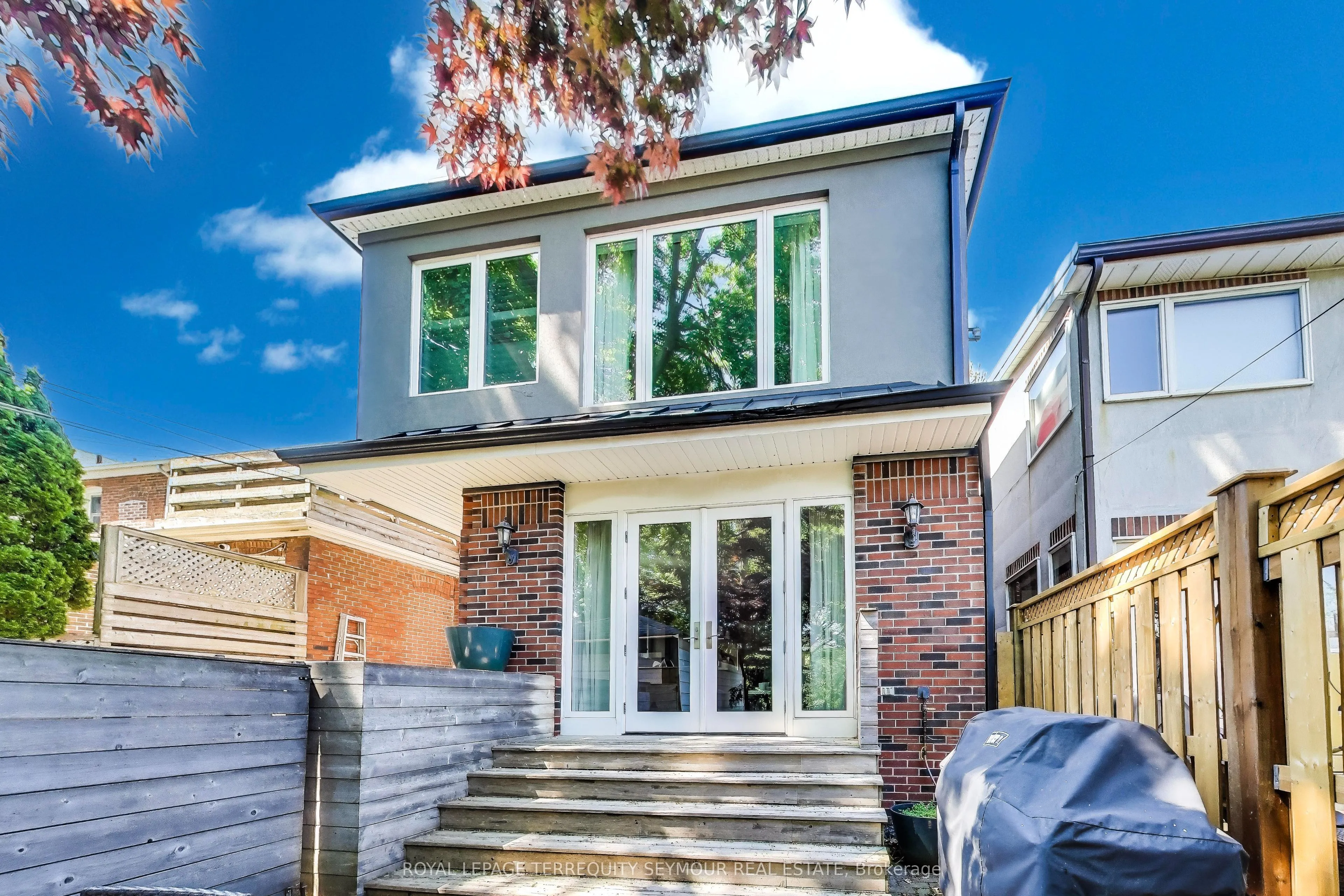 275 Fairlawn Avenue