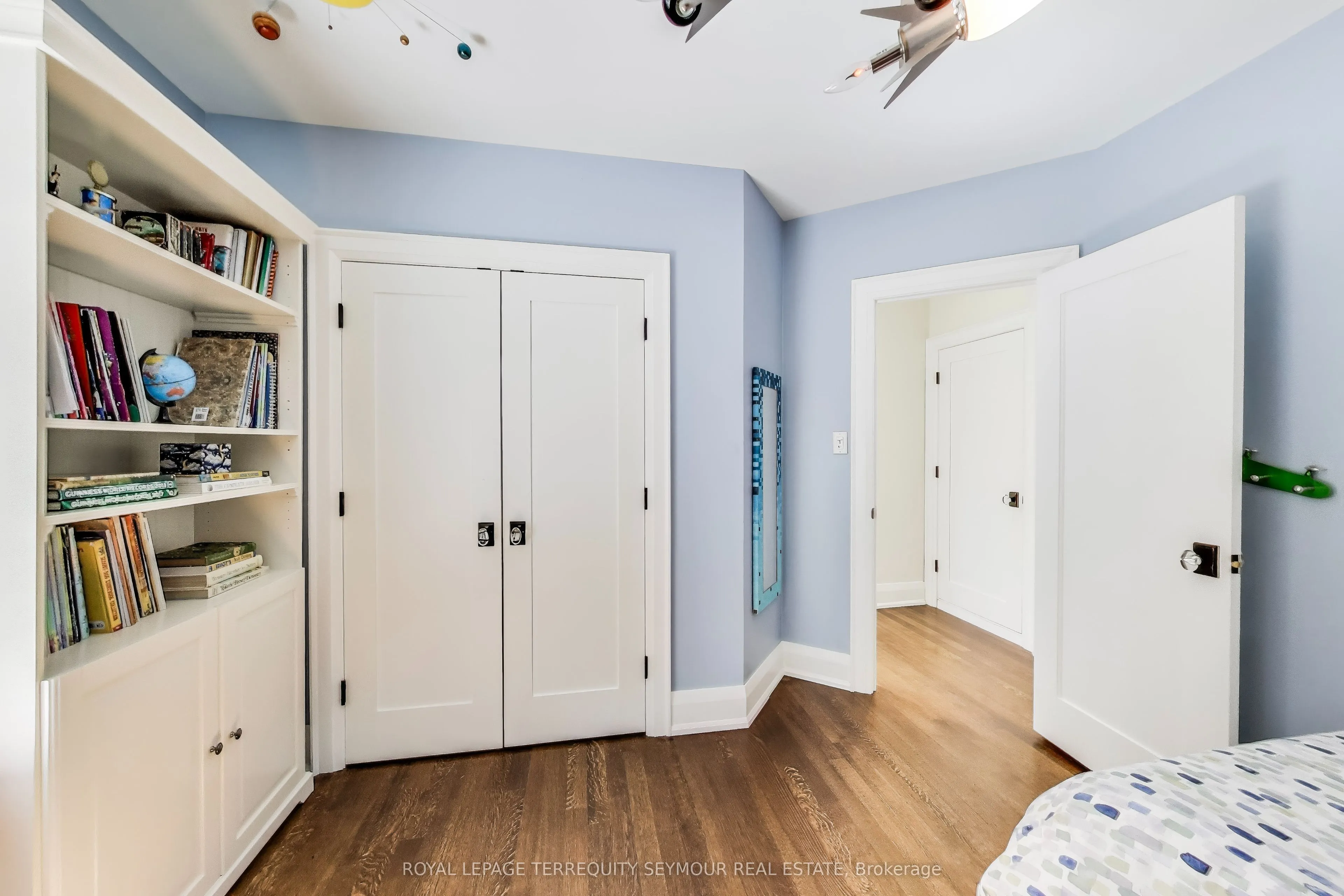275 Fairlawn Avenue