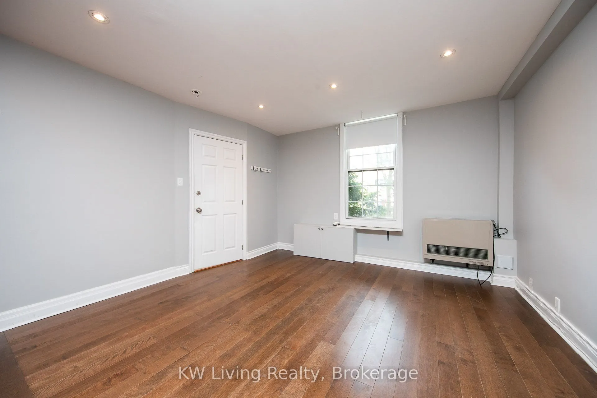 140 Seaton Street, #Main