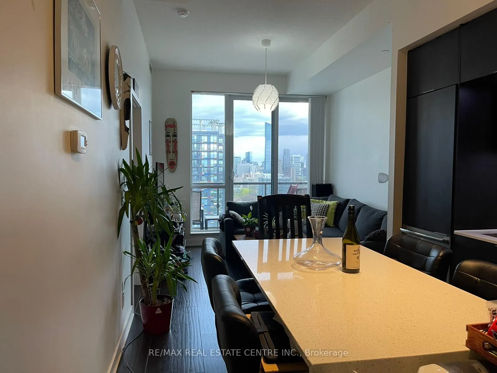 170 Sumach Street, #2407