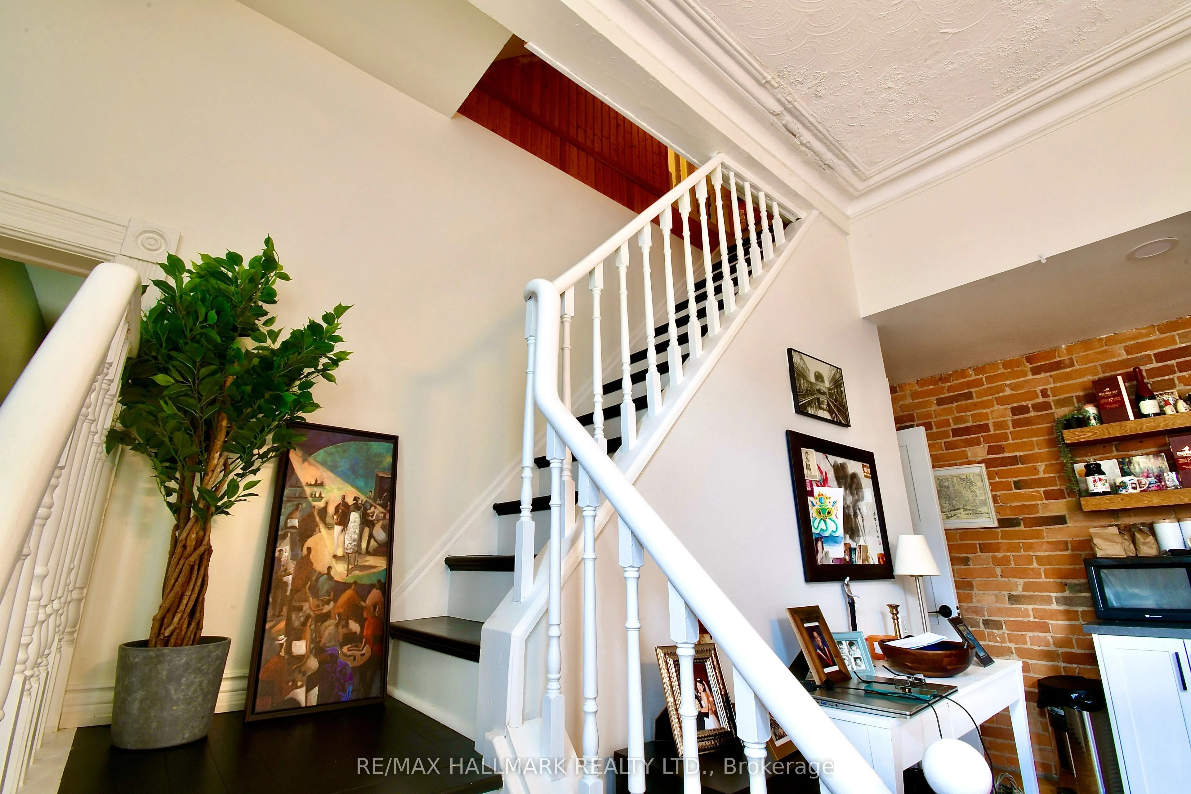 34 River Street