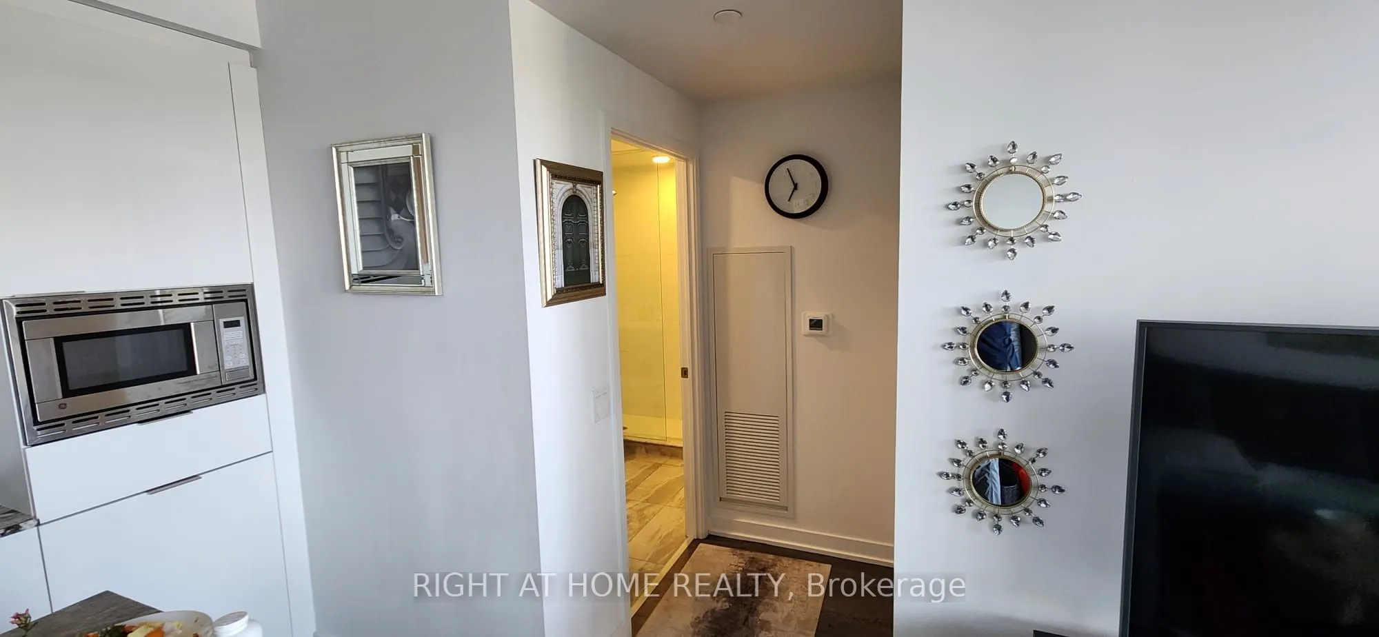 20 O'Neill Road, #527