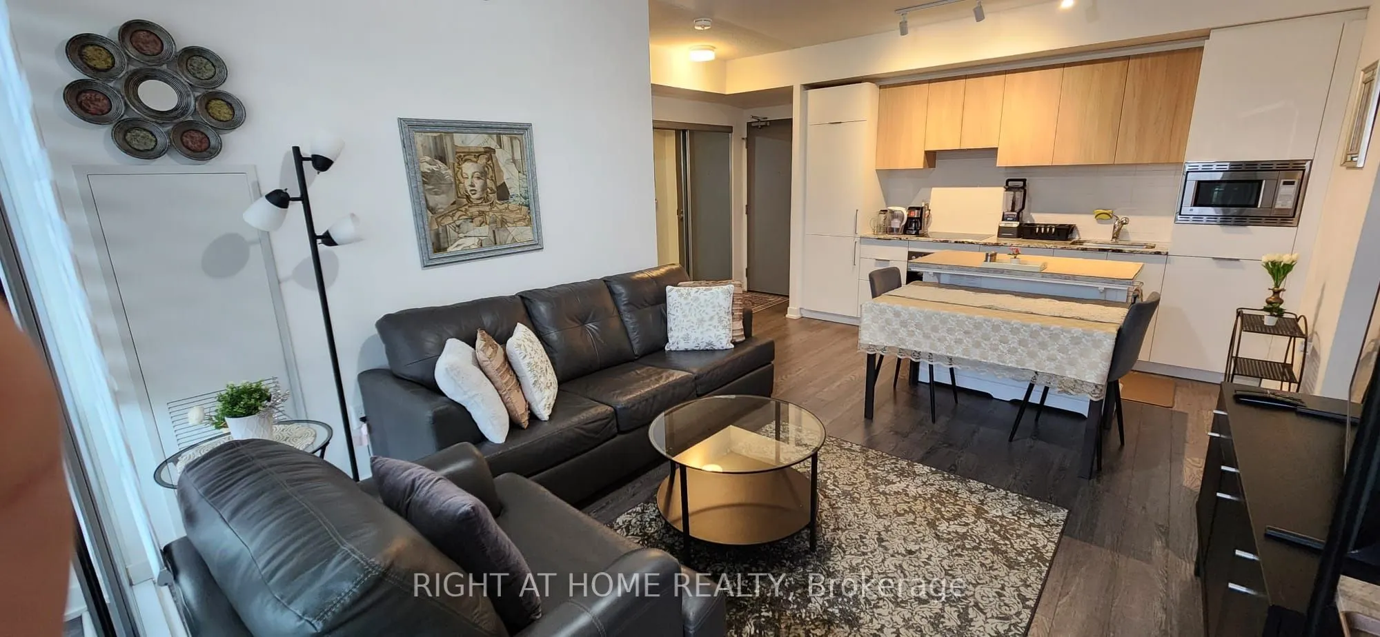 20 O'Neill Road, #527