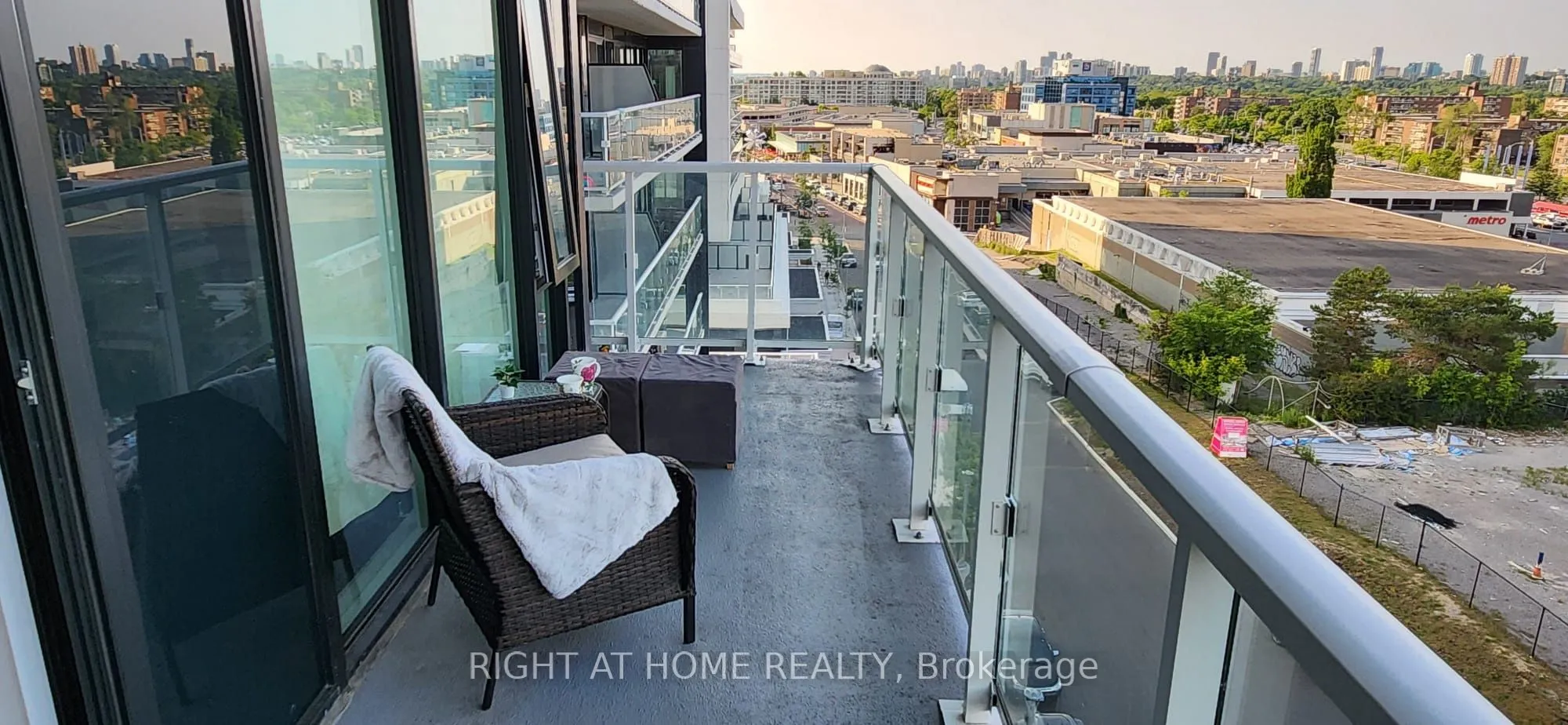 20 O'Neill Road, #527