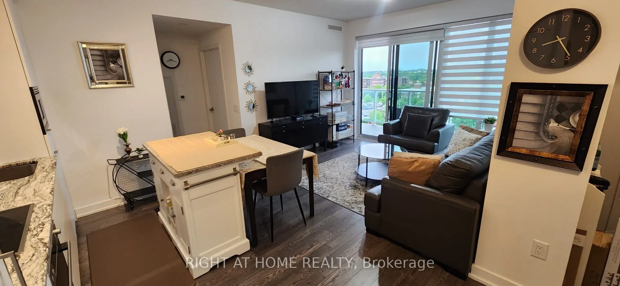 20 O'Neill Road, #527