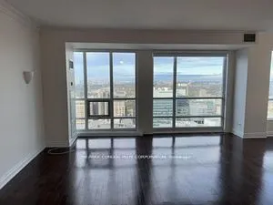 761 Bay Street #4212