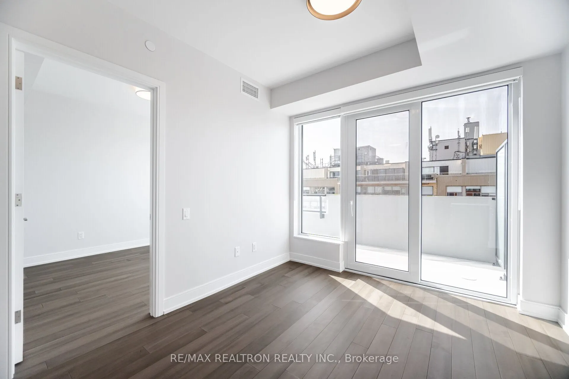 2525 Bathurst Street, #1105