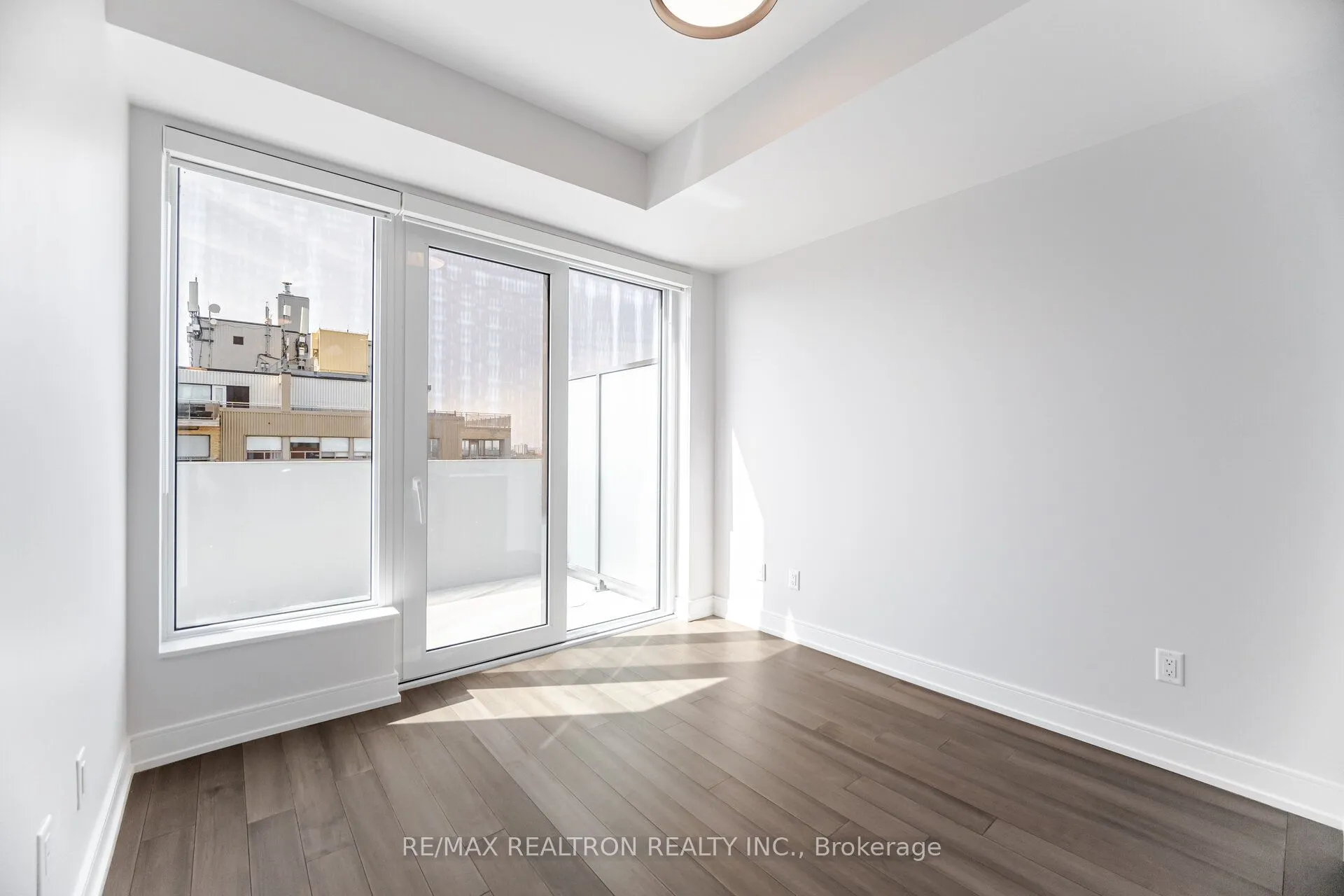 2525 Bathurst Street, #1105