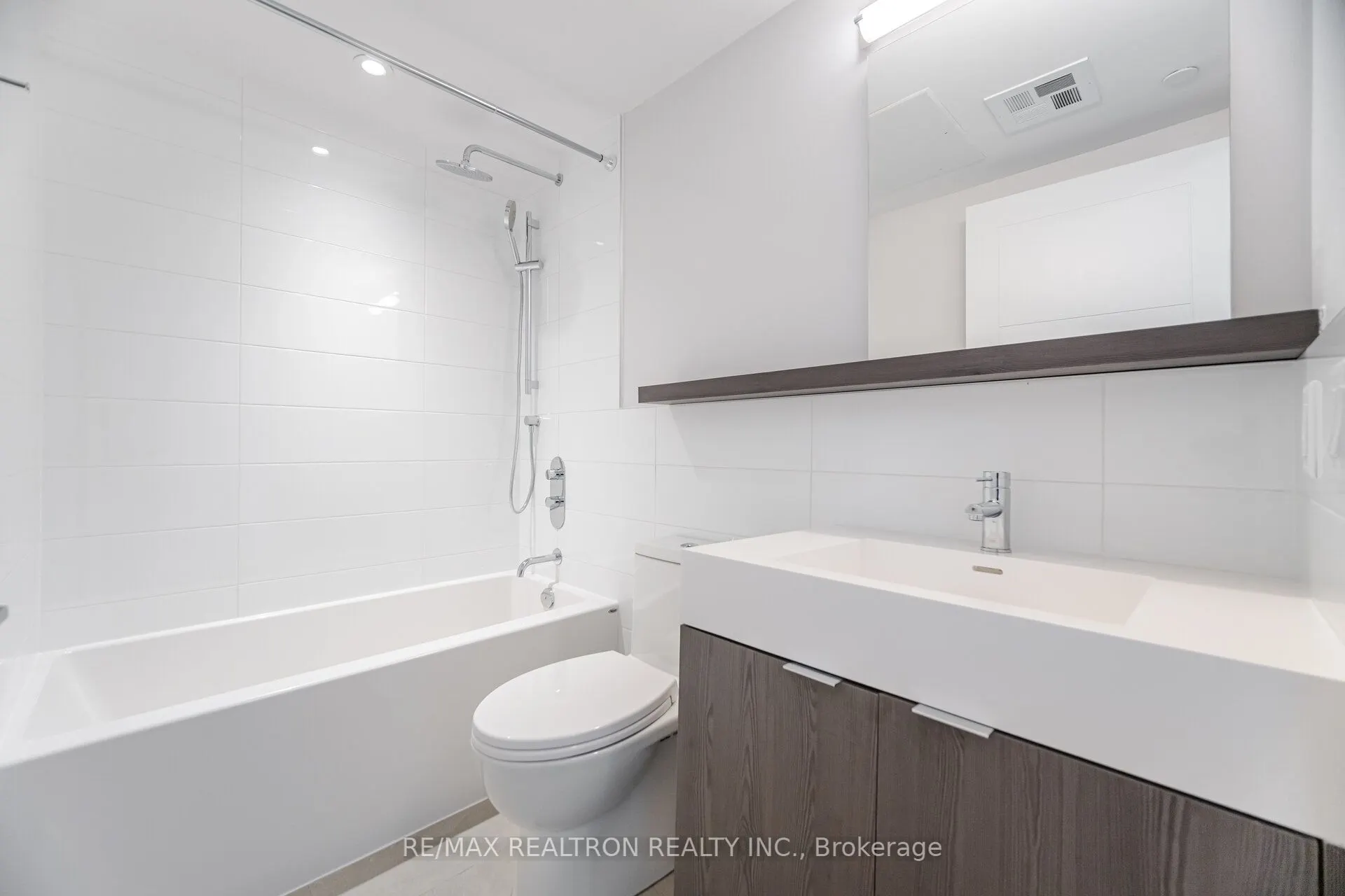 2525 Bathurst Street, #1105