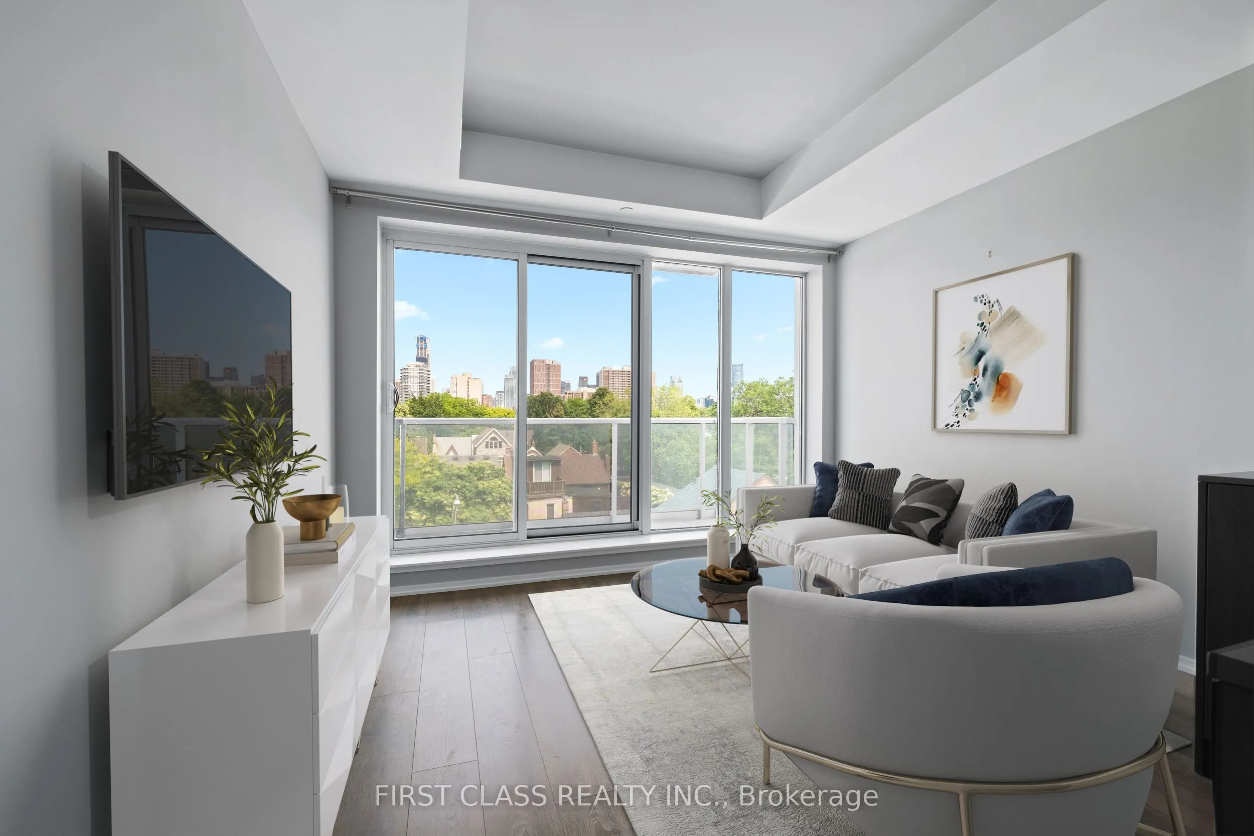 783 Bathurst Street, #413