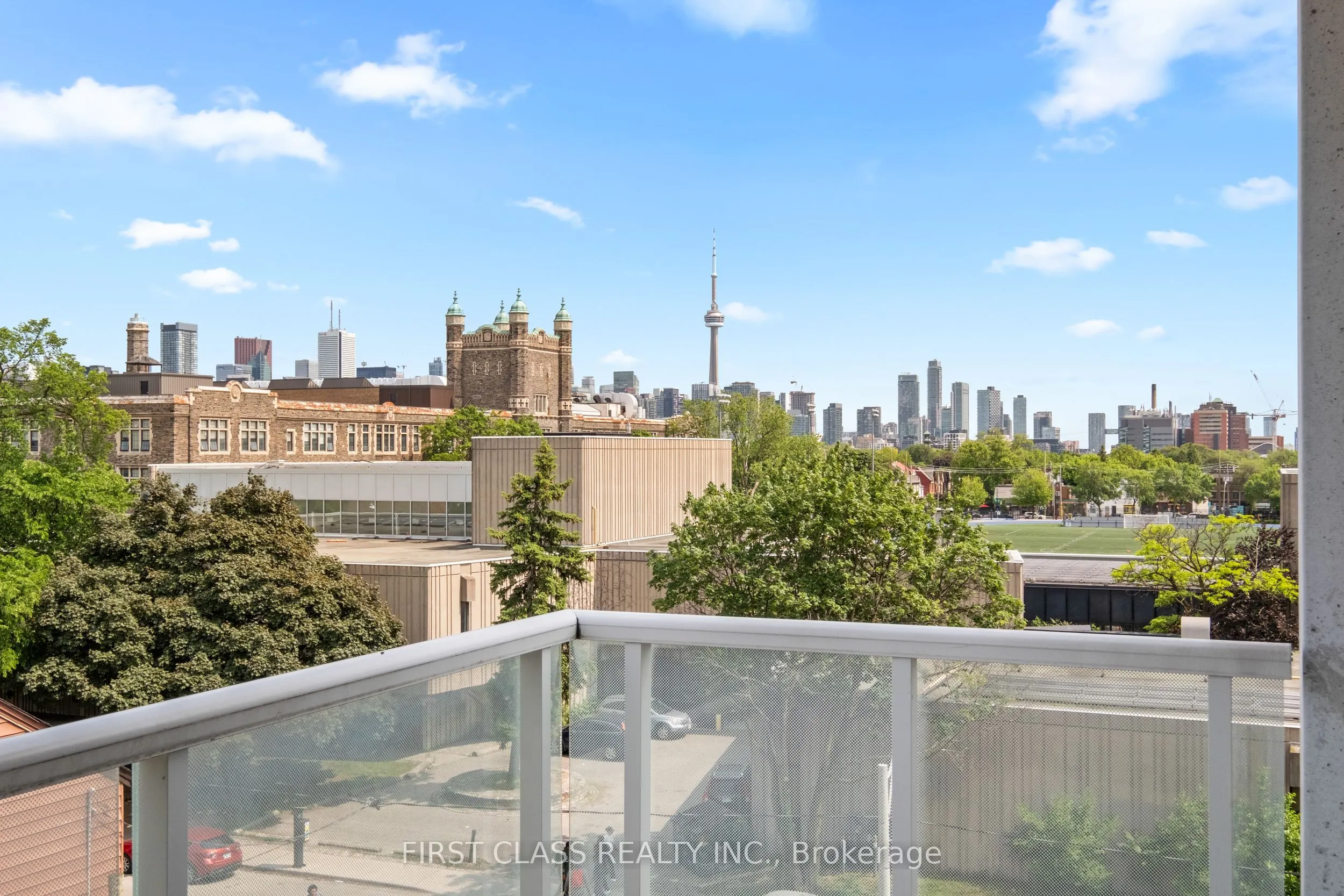 783 Bathurst Street, #413
