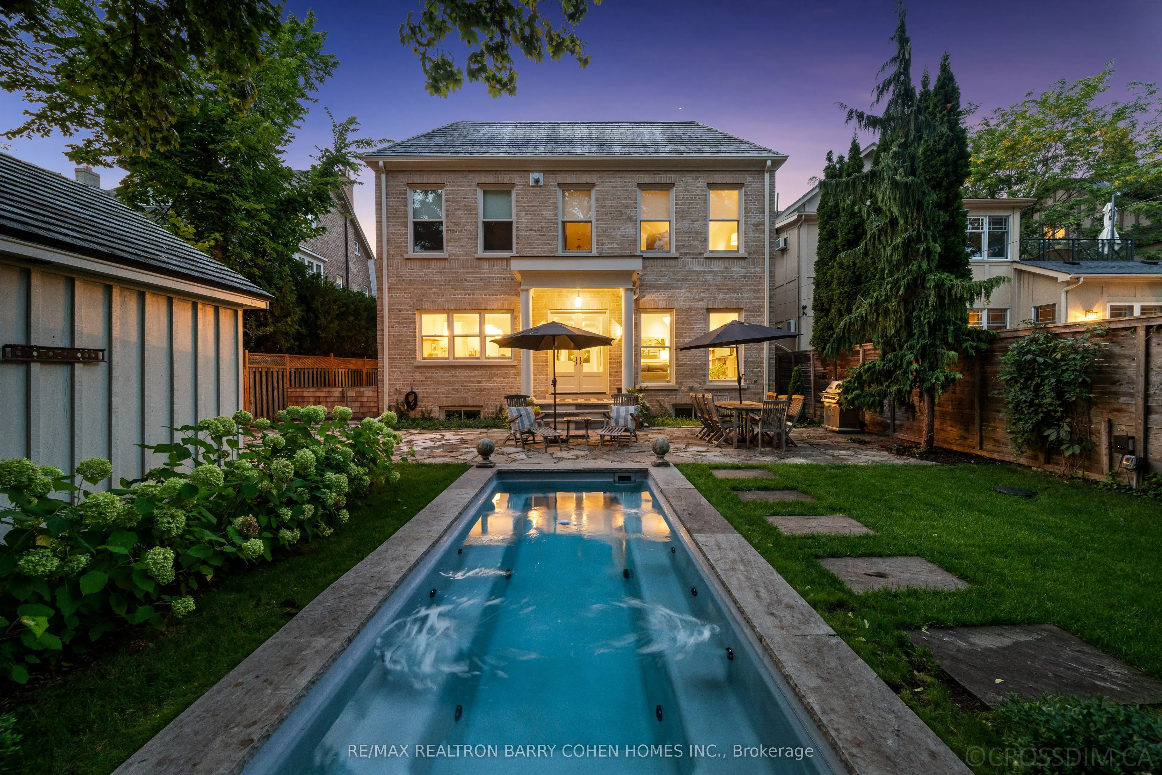23 Lytton Boulevard