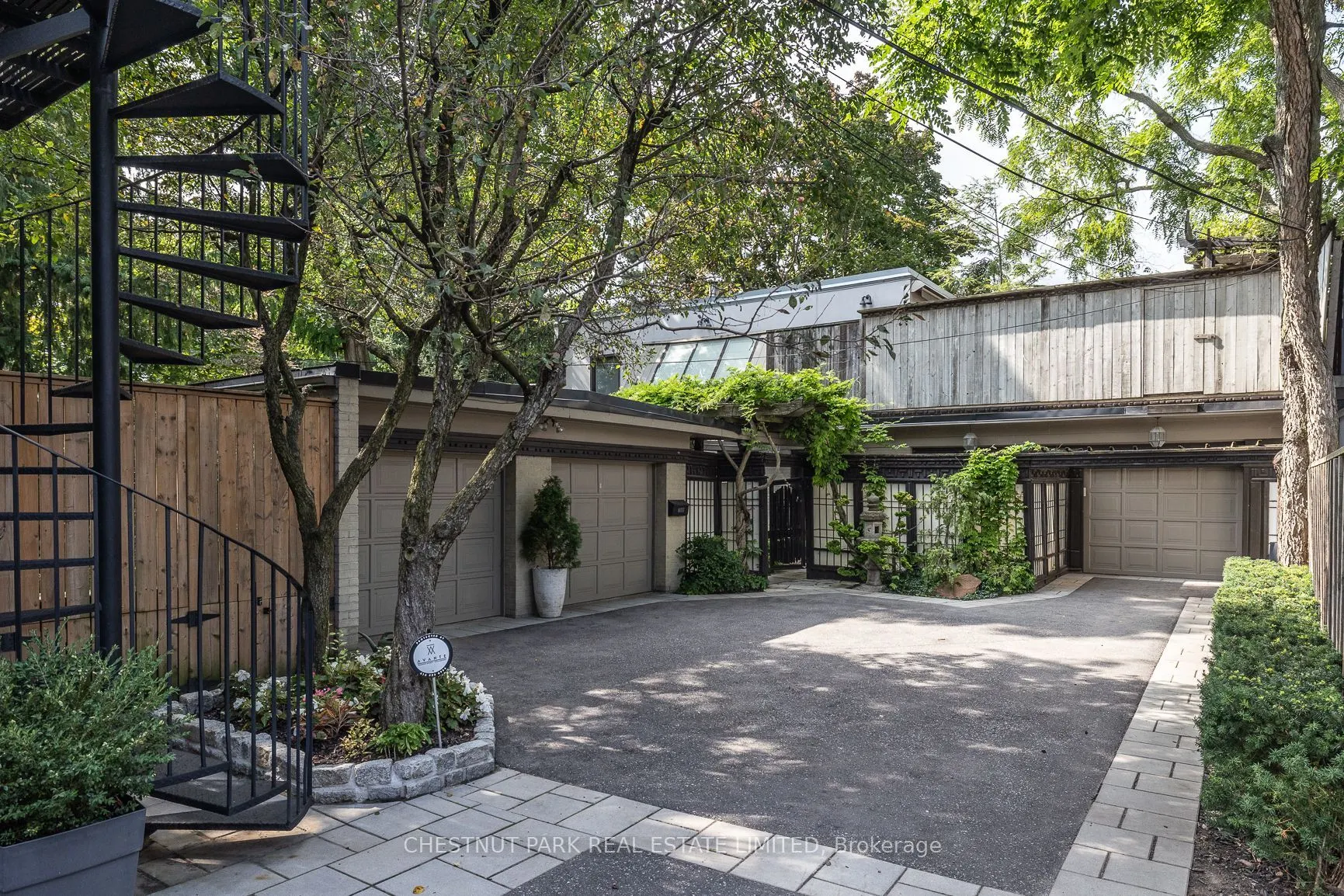 78 Crescent Road, #2