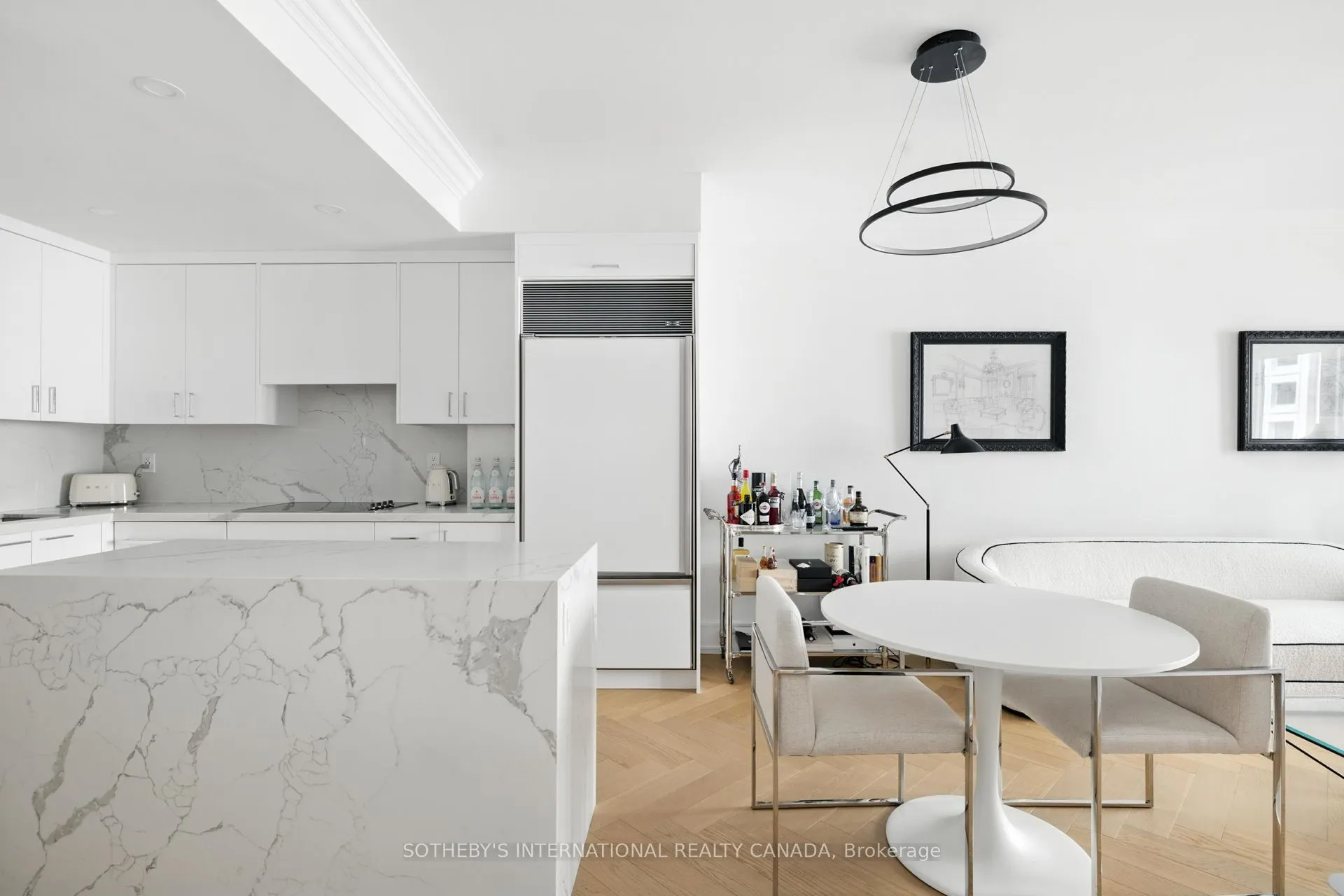 10 Bellair Street, #801