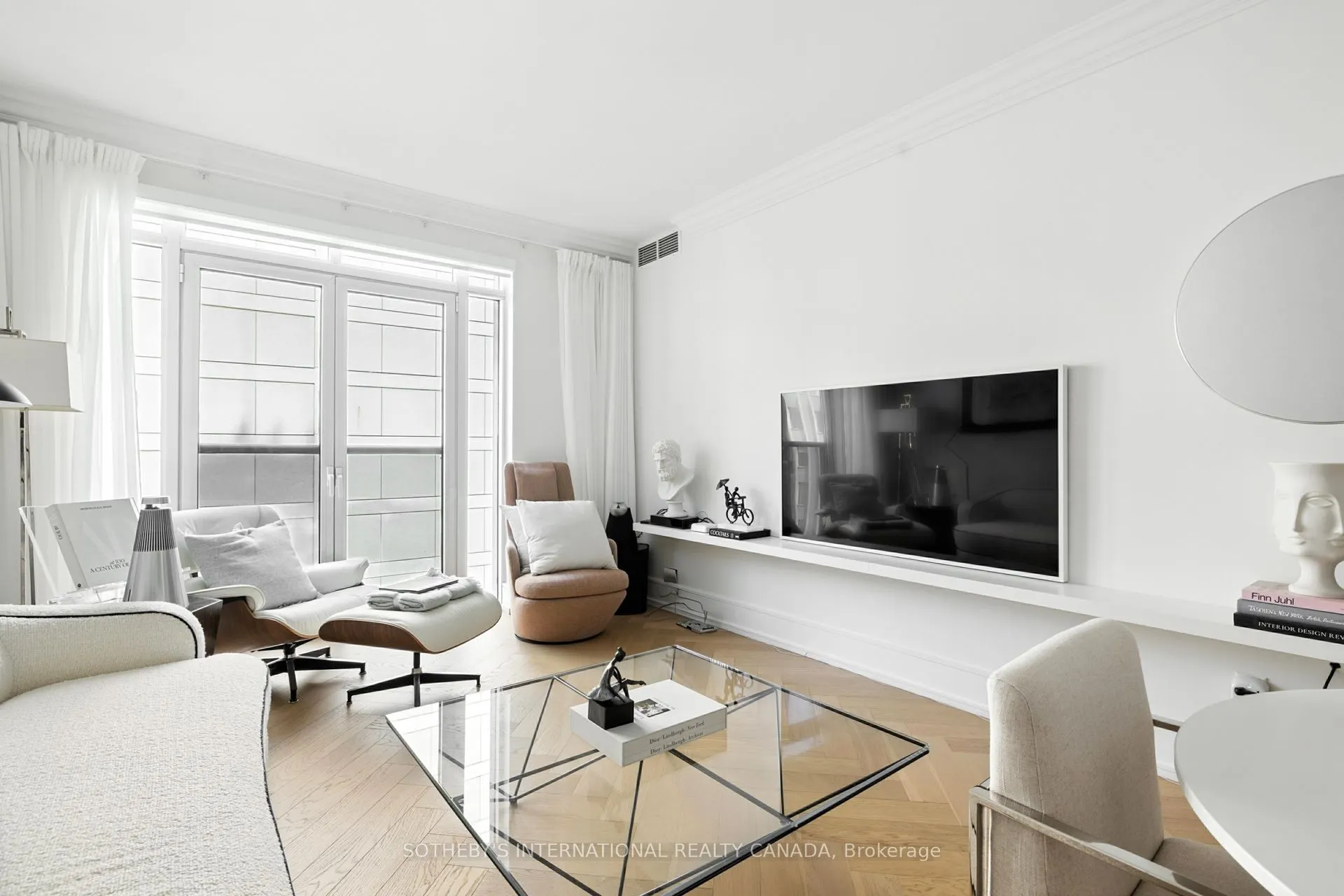 10 Bellair Street, #801