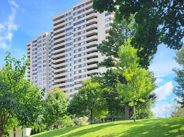 75 Wynford Heights Crescent, #201