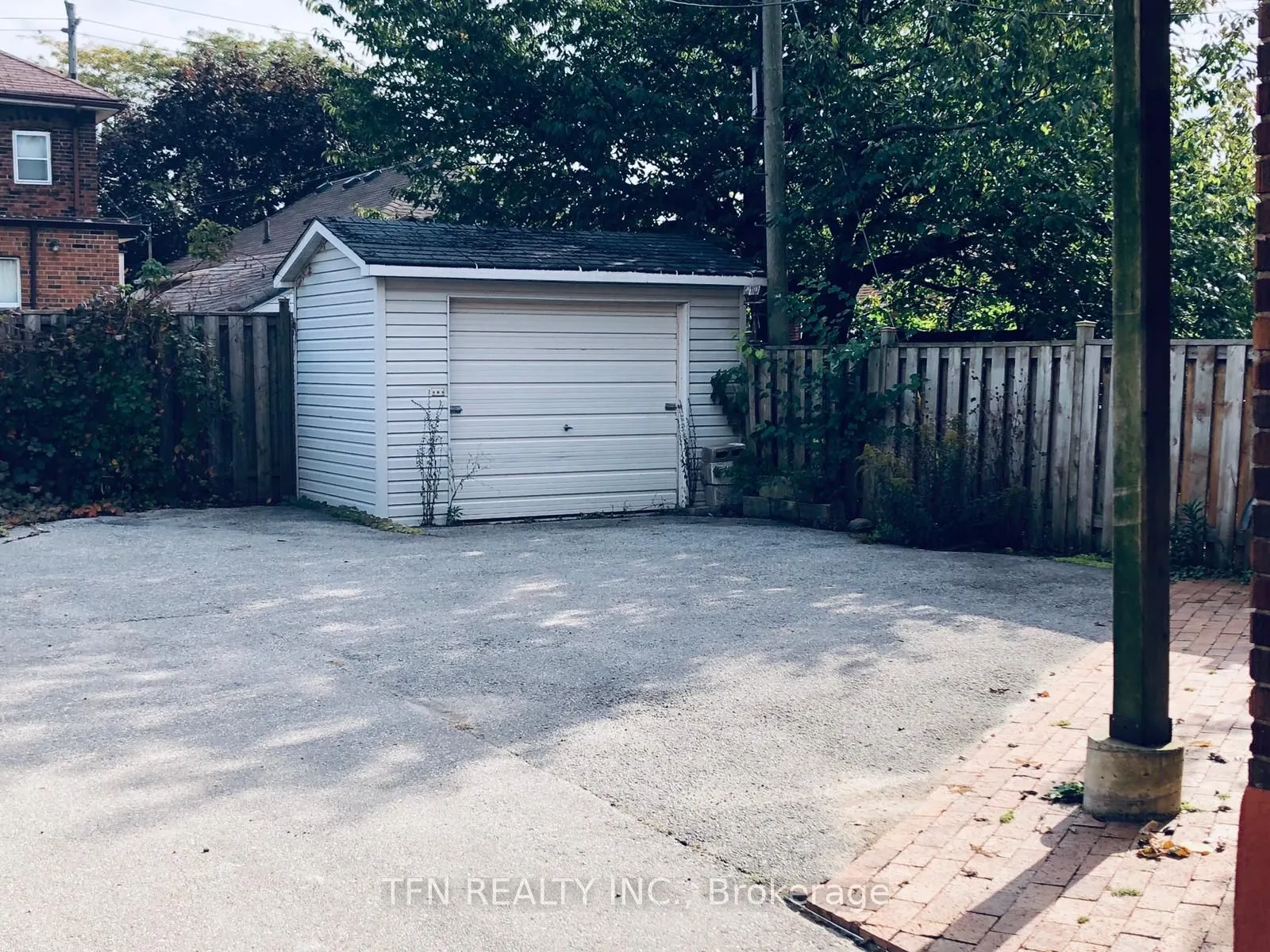 447 Oakwood Avenue